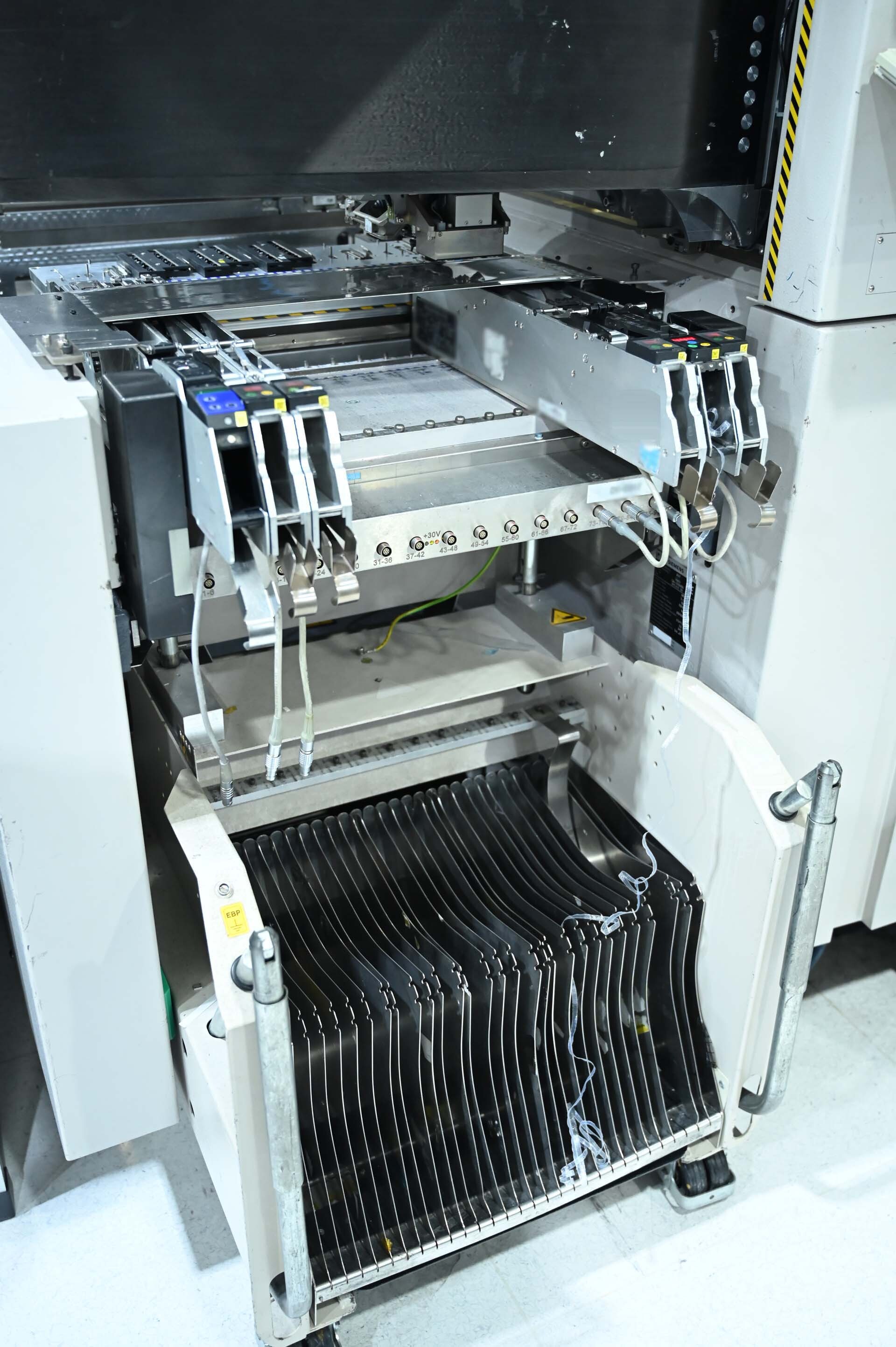 사진 사용됨 ASM / SIEMENS Siplace D3 판매용