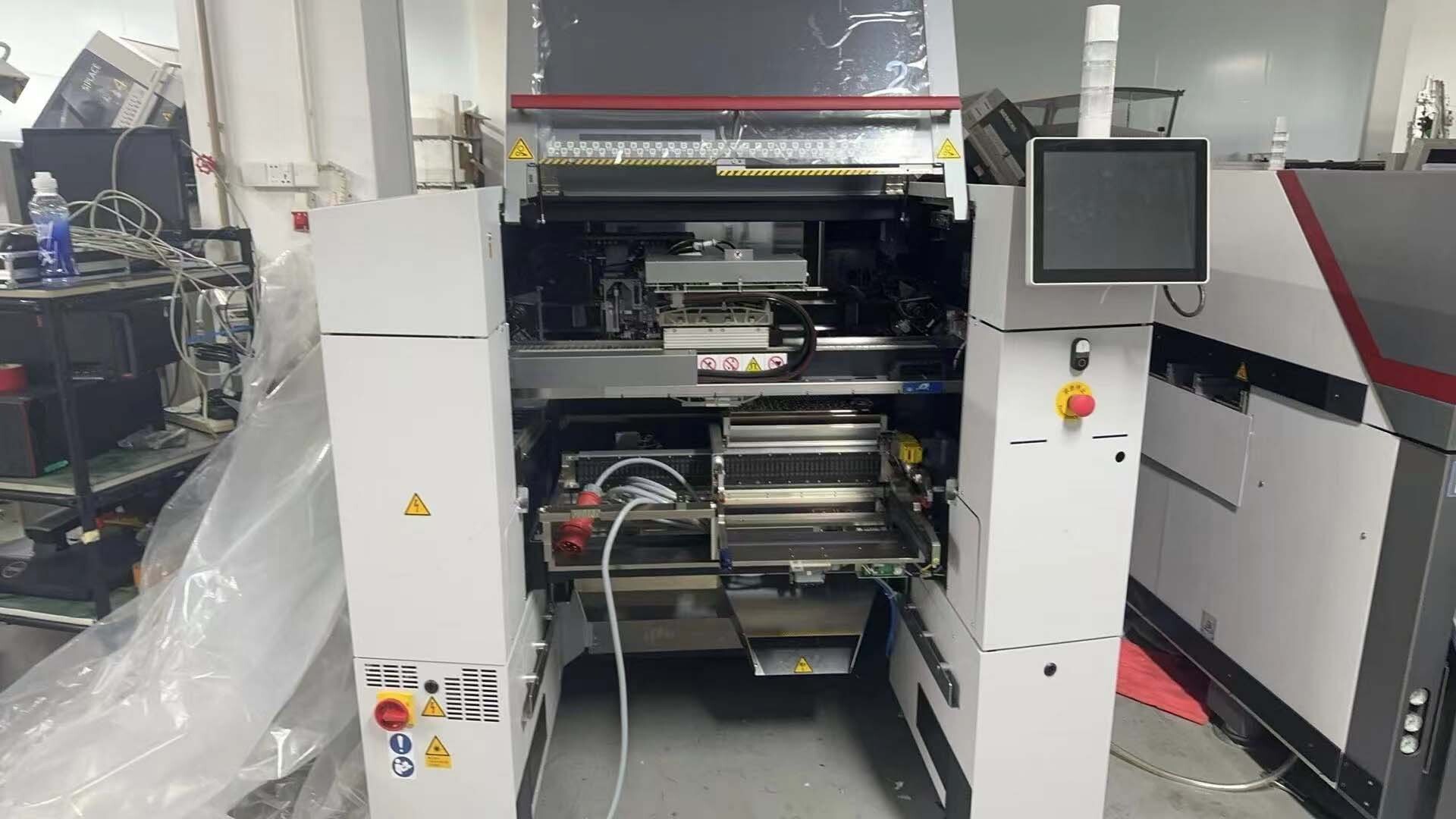 Photo Utilisé ASM / SIEMENS Siplace SX2 À vendre