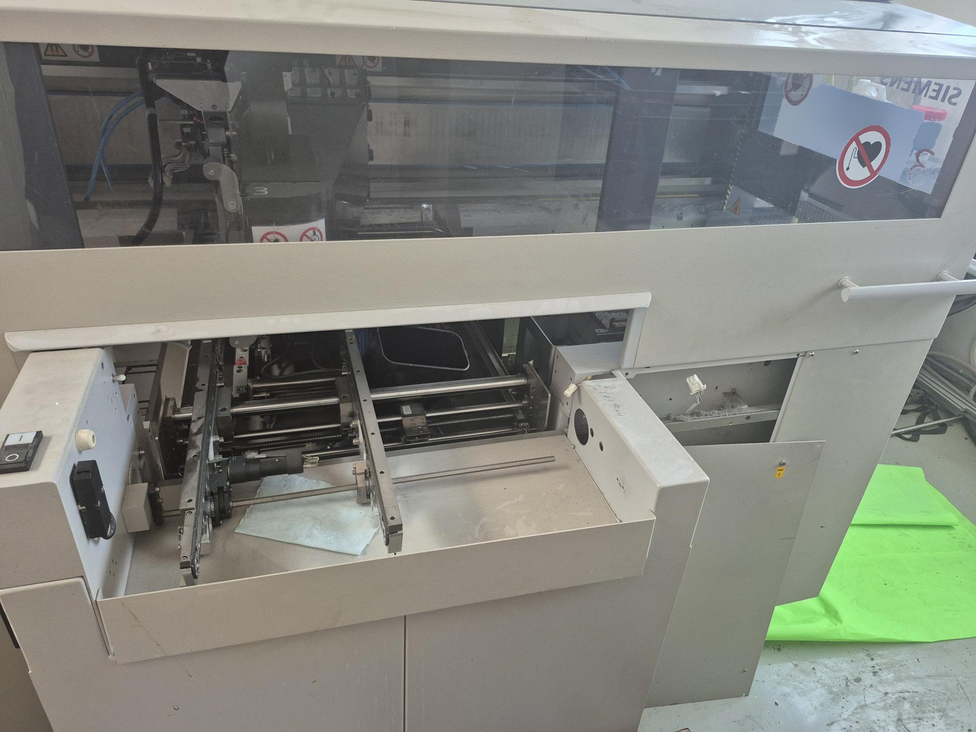 Photo Utilisé ASM / SIEMENS Siplace X4 À vendre