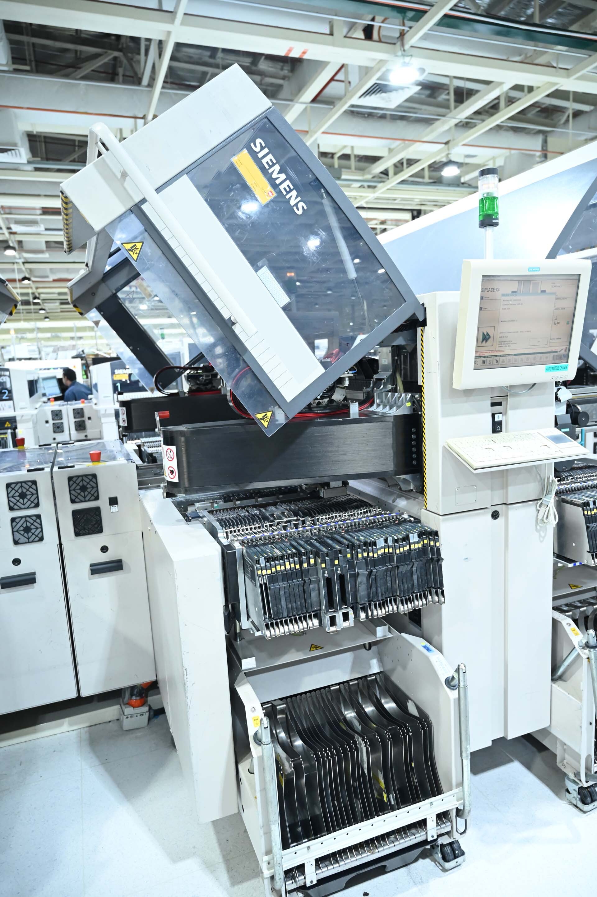 Foto Verwendet ASM / SIEMENS Siplace X4 Zum Verkauf