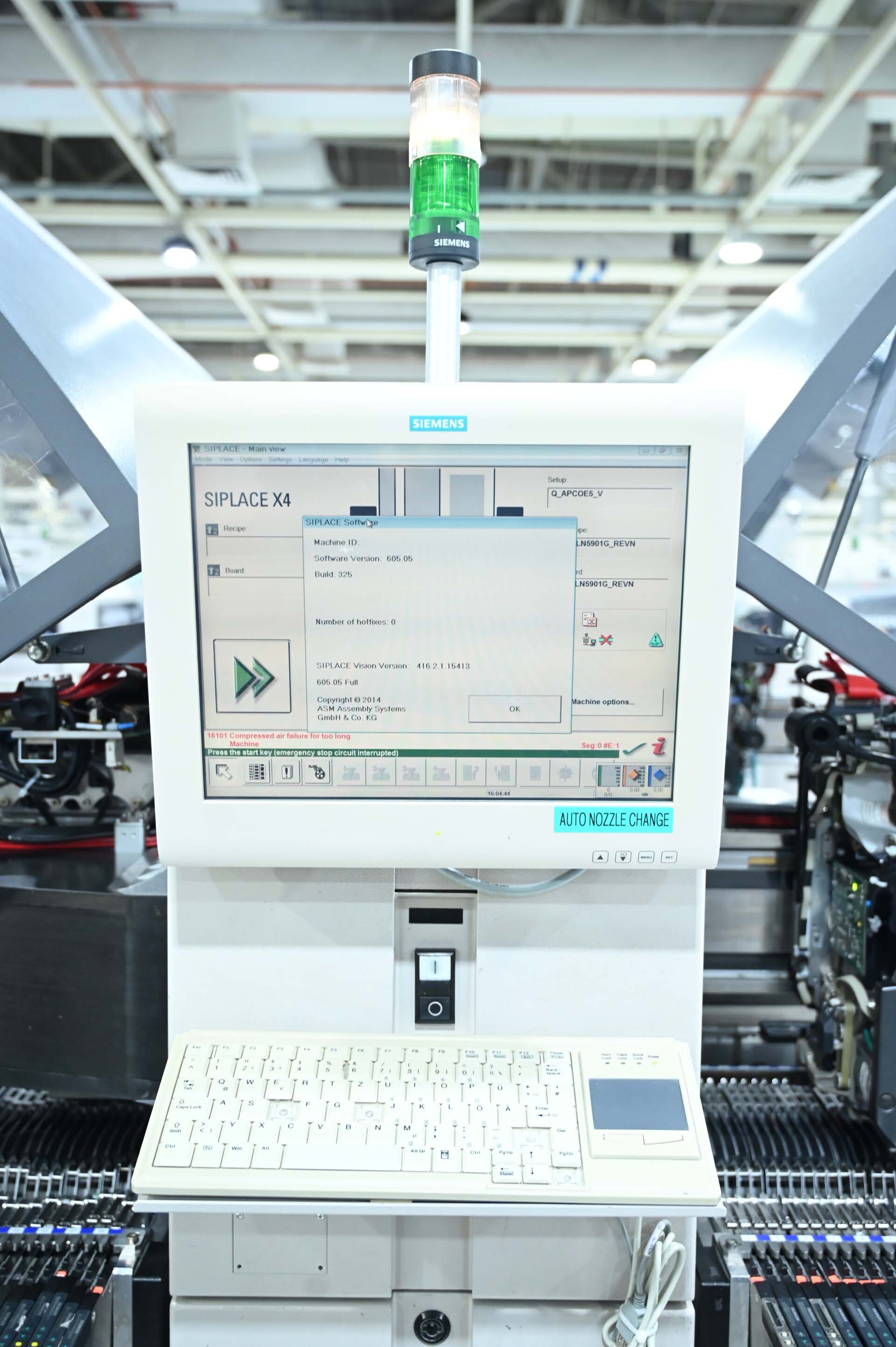 Foto Verwendet ASM / SIEMENS Siplace X4 Zum Verkauf