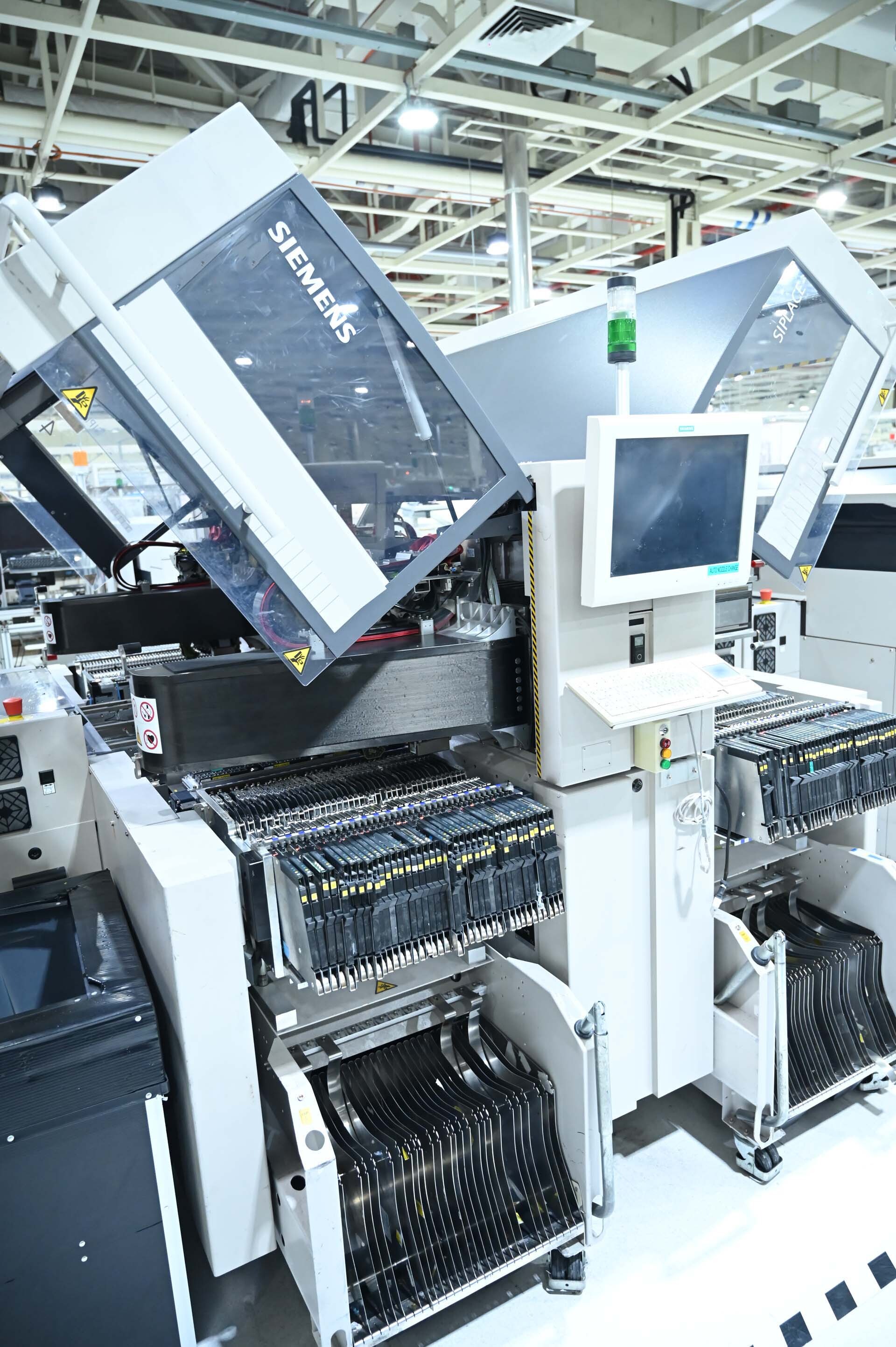 Foto Verwendet ASM / SIEMENS Siplace X4 Zum Verkauf