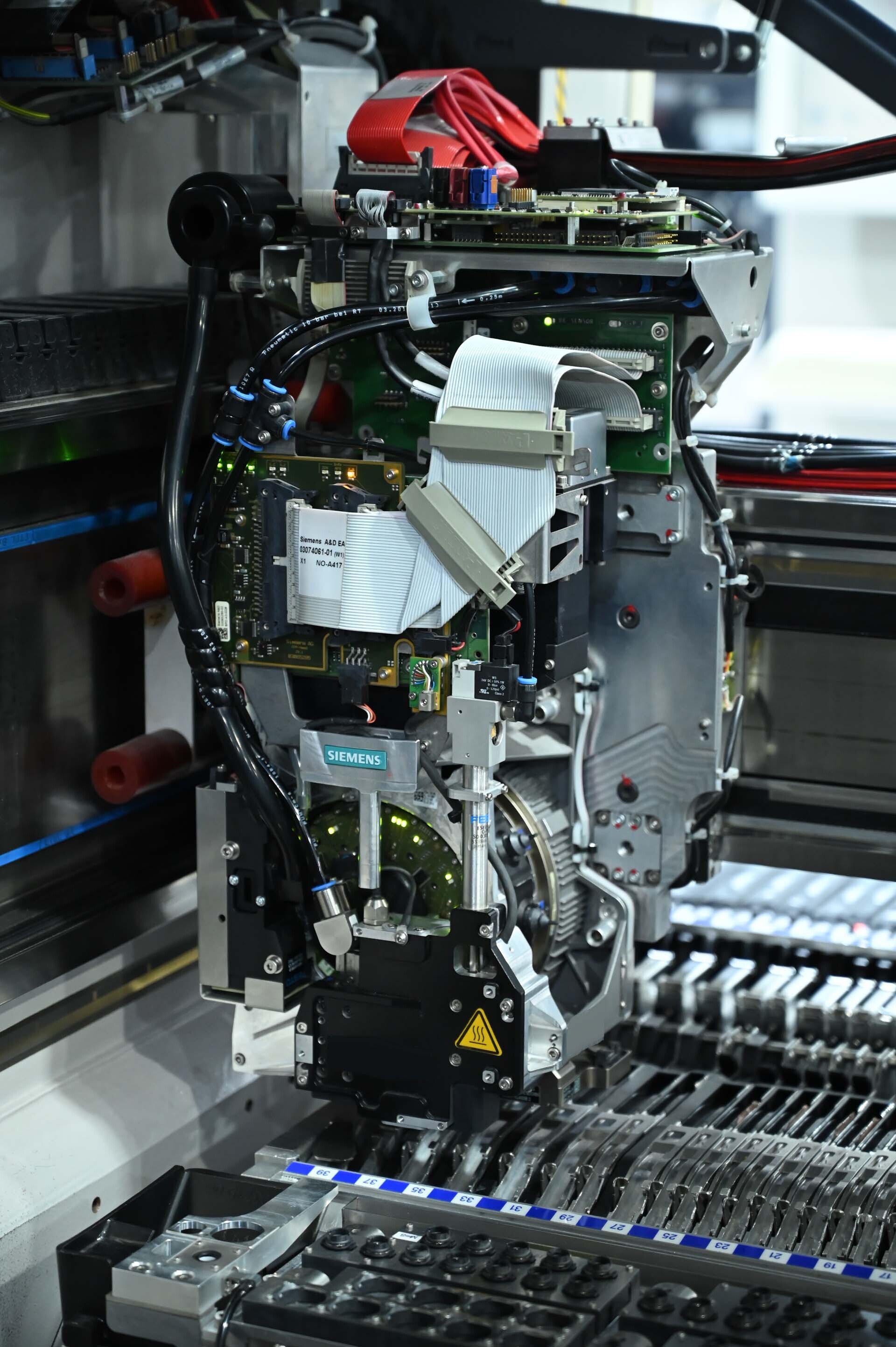 フォト（写真） 使用される ASM / SIEMENS Siplace X4 販売のために
