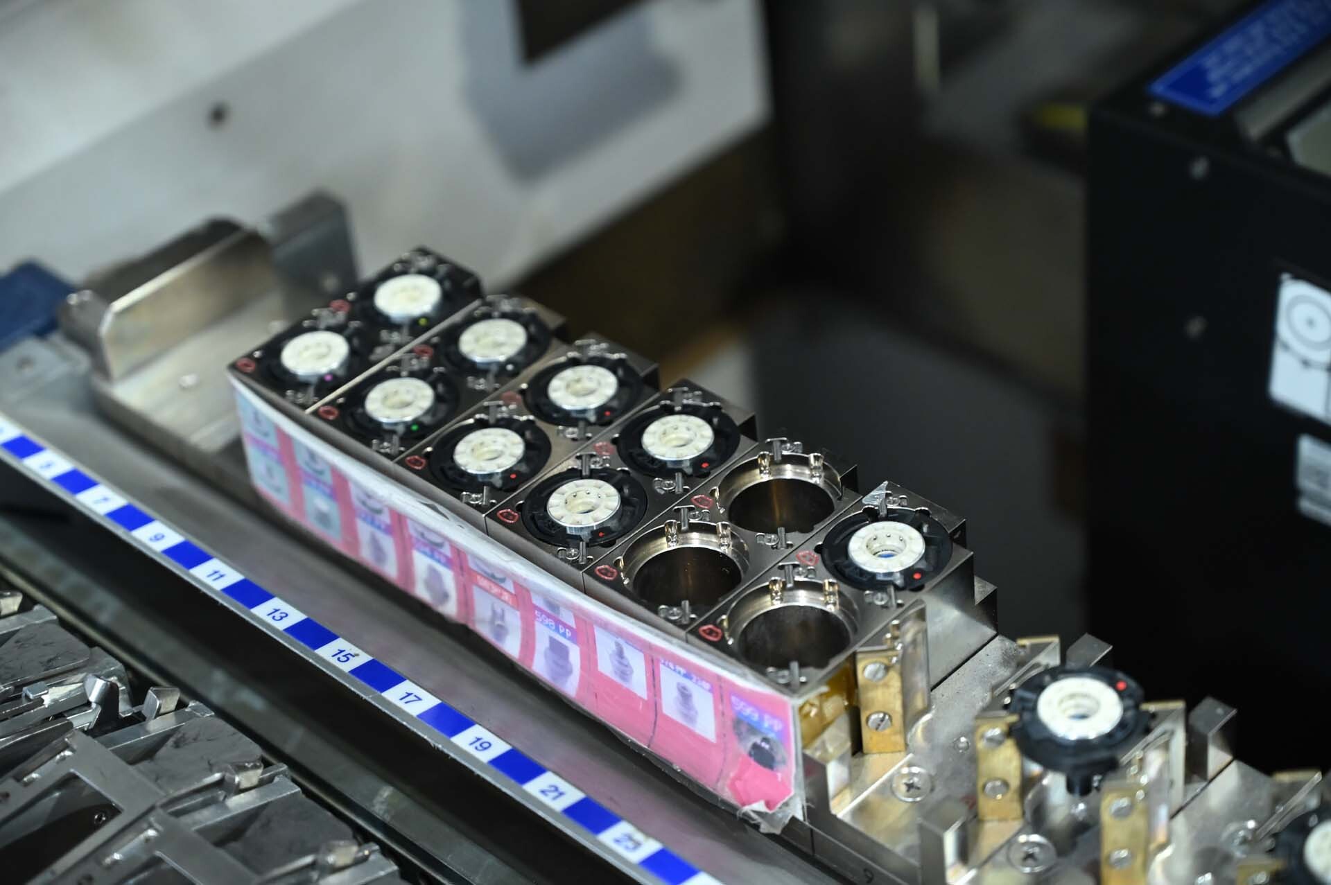 フォト（写真） 使用される ASM / SIEMENS Siplace X4 販売のために