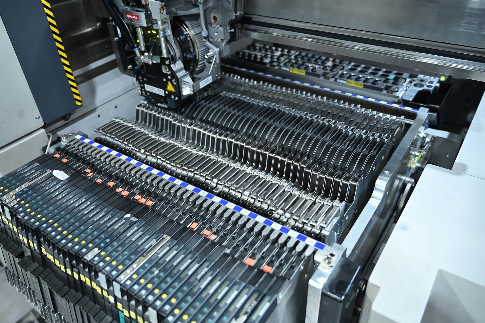 フォト（写真） 使用される ASM / SIEMENS Siplace X4 販売のために