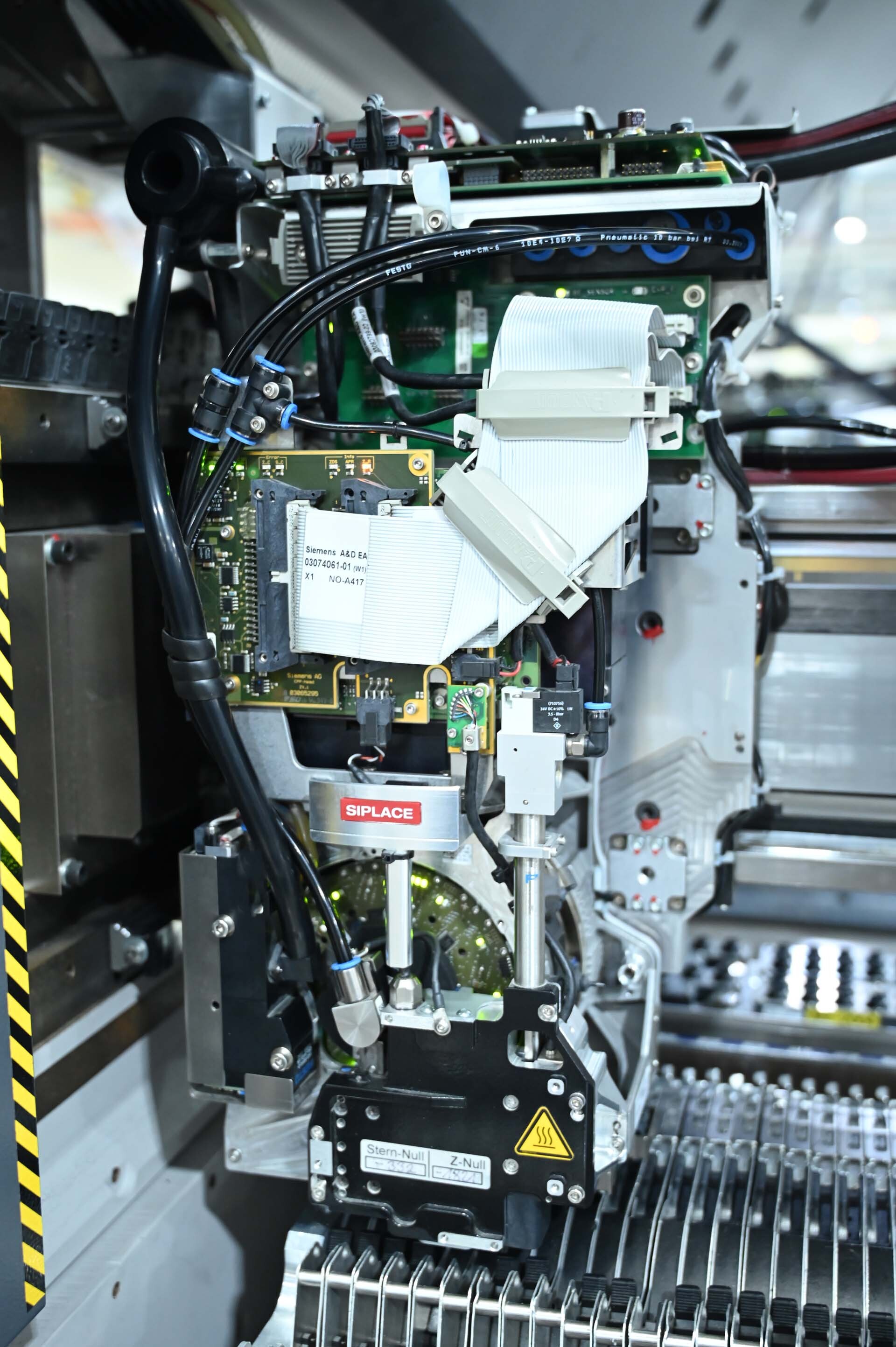 フォト（写真） 使用される ASM / SIEMENS Siplace X4 販売のために