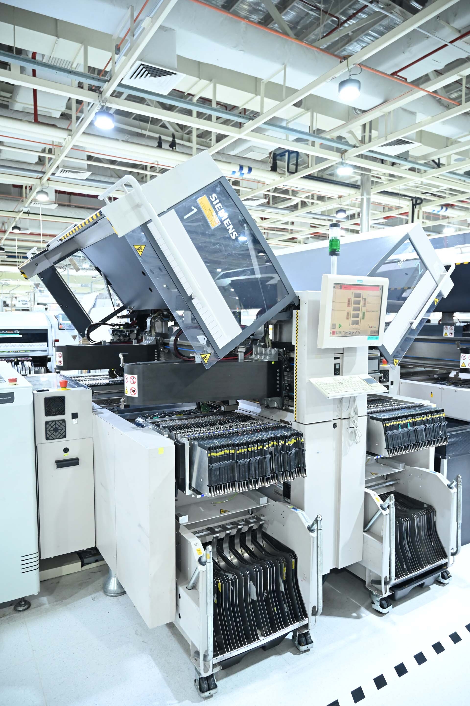Foto Verwendet ASM / SIEMENS Siplace X4 Zum Verkauf