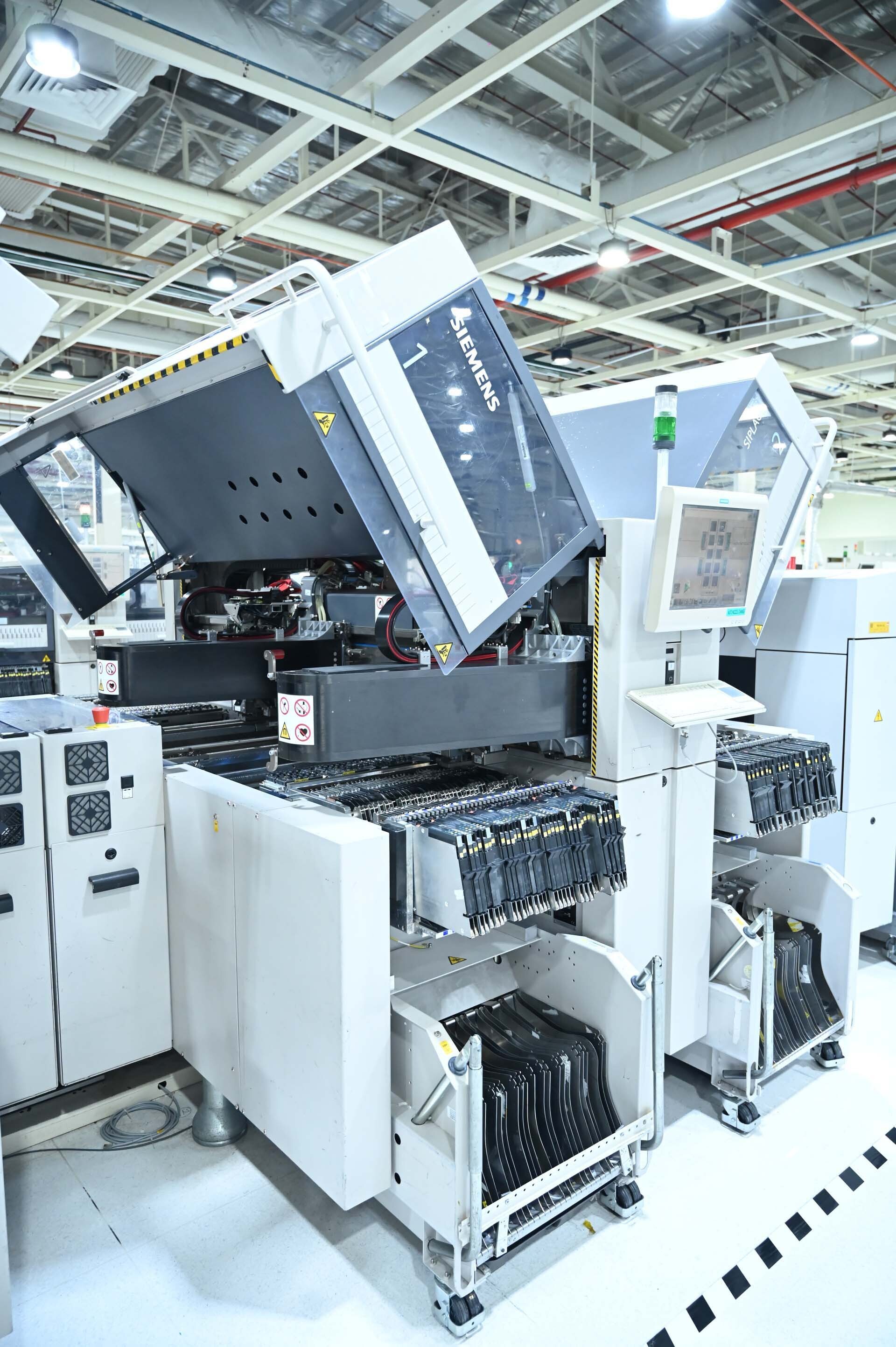 사진 사용됨 ASM / SIEMENS Siplace X4 판매용
