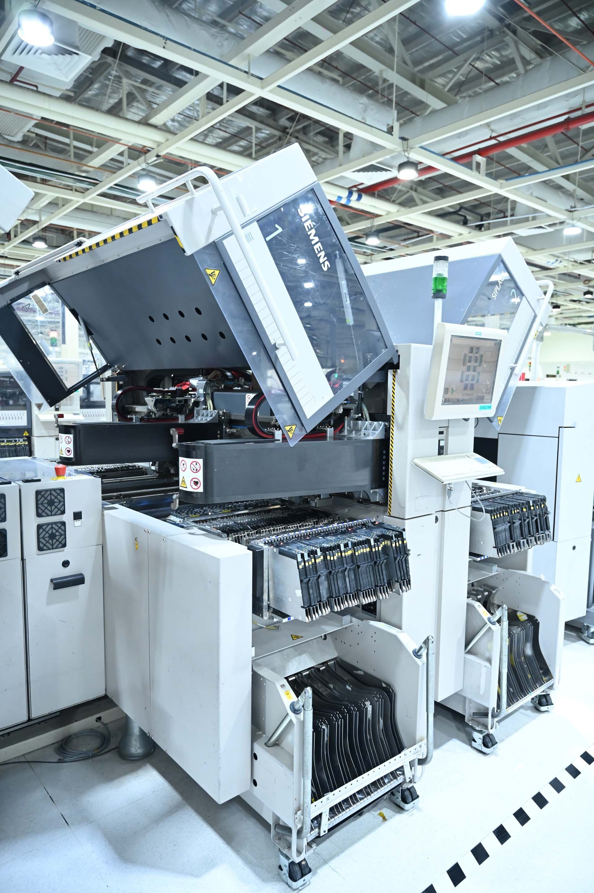 사진 사용됨 ASM / SIEMENS Siplace X4 판매용