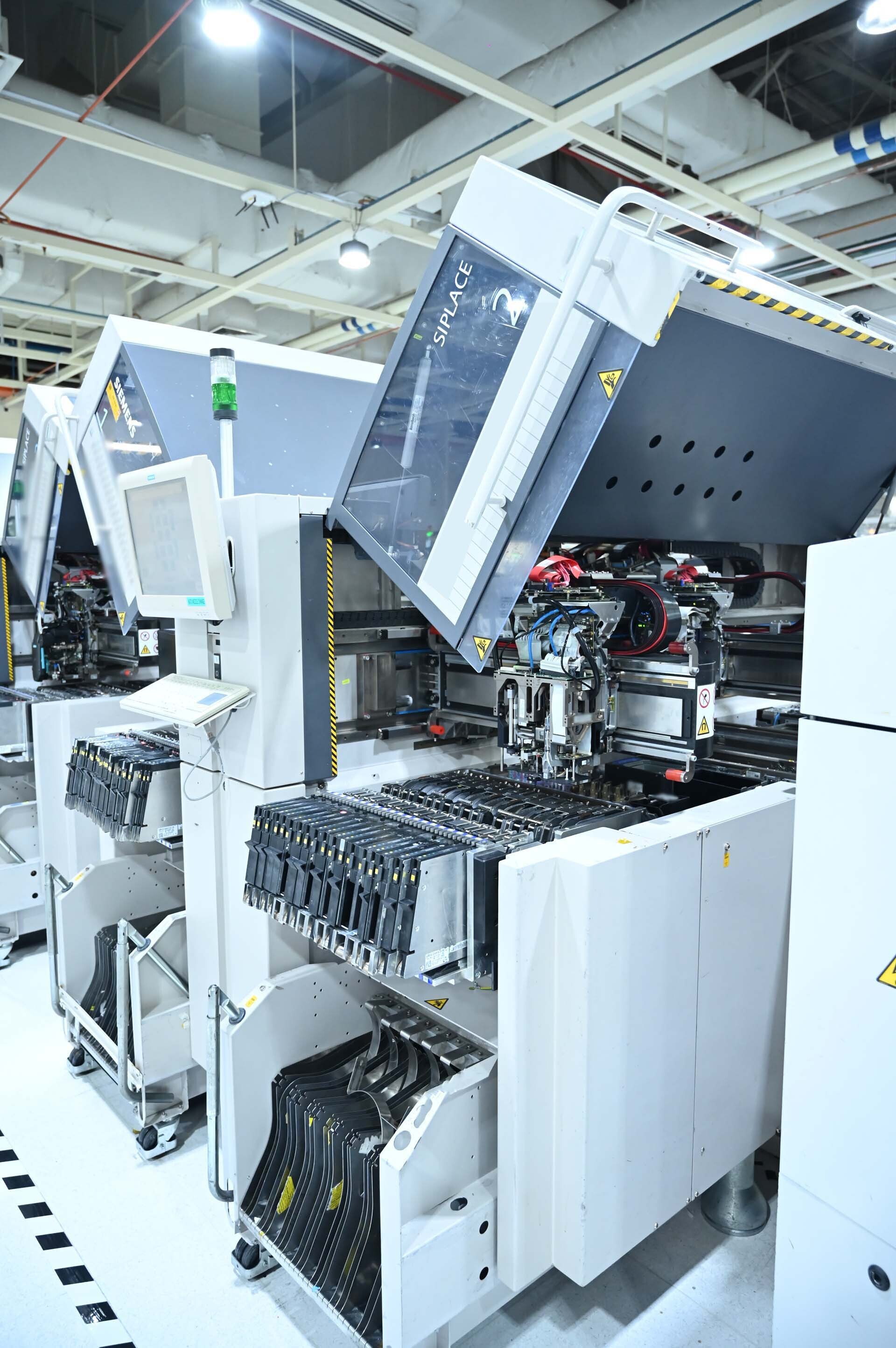 사진 사용됨 ASM / SIEMENS Siplace X4 판매용