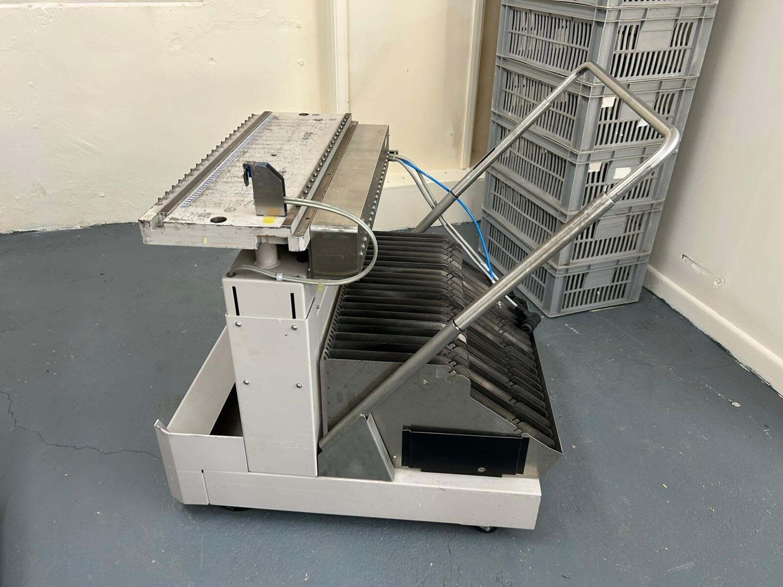 Foto Verwendet ASM / SIEMENS Trolleys for Siplace S27 HM Zum Verkauf