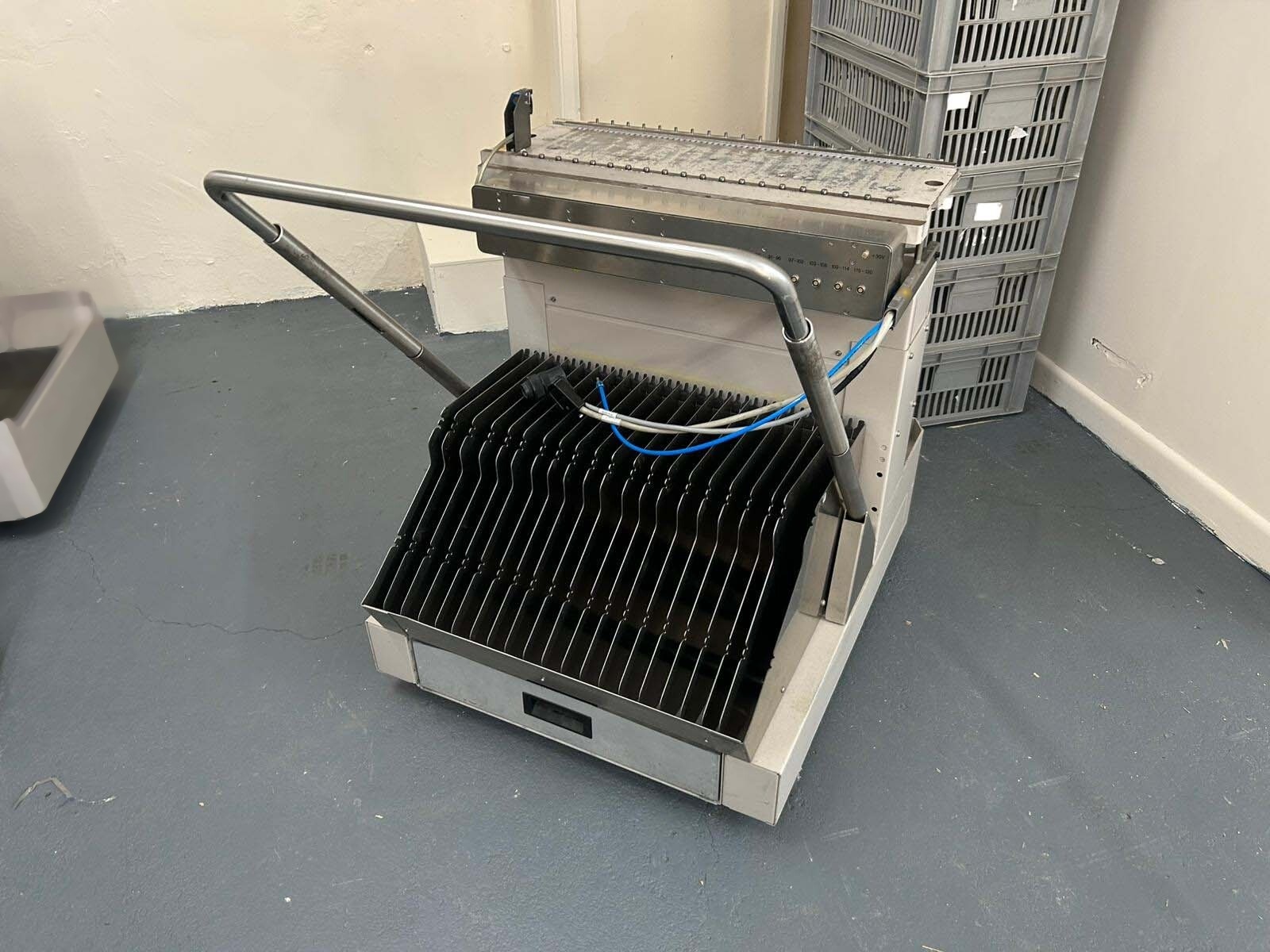 Foto Verwendet ASM / SIEMENS Trolleys for Siplace S27 HM Zum Verkauf