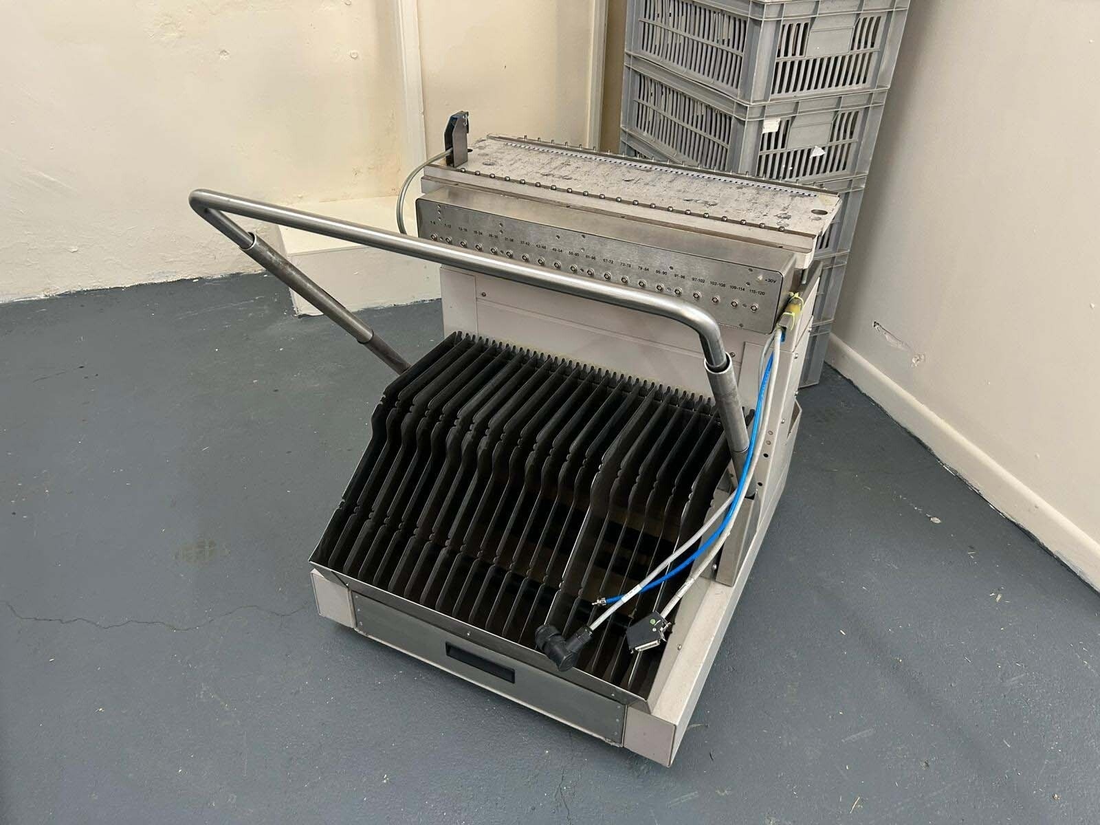 Foto Verwendet ASM / SIEMENS Trolleys for Siplace S27 HM Zum Verkauf