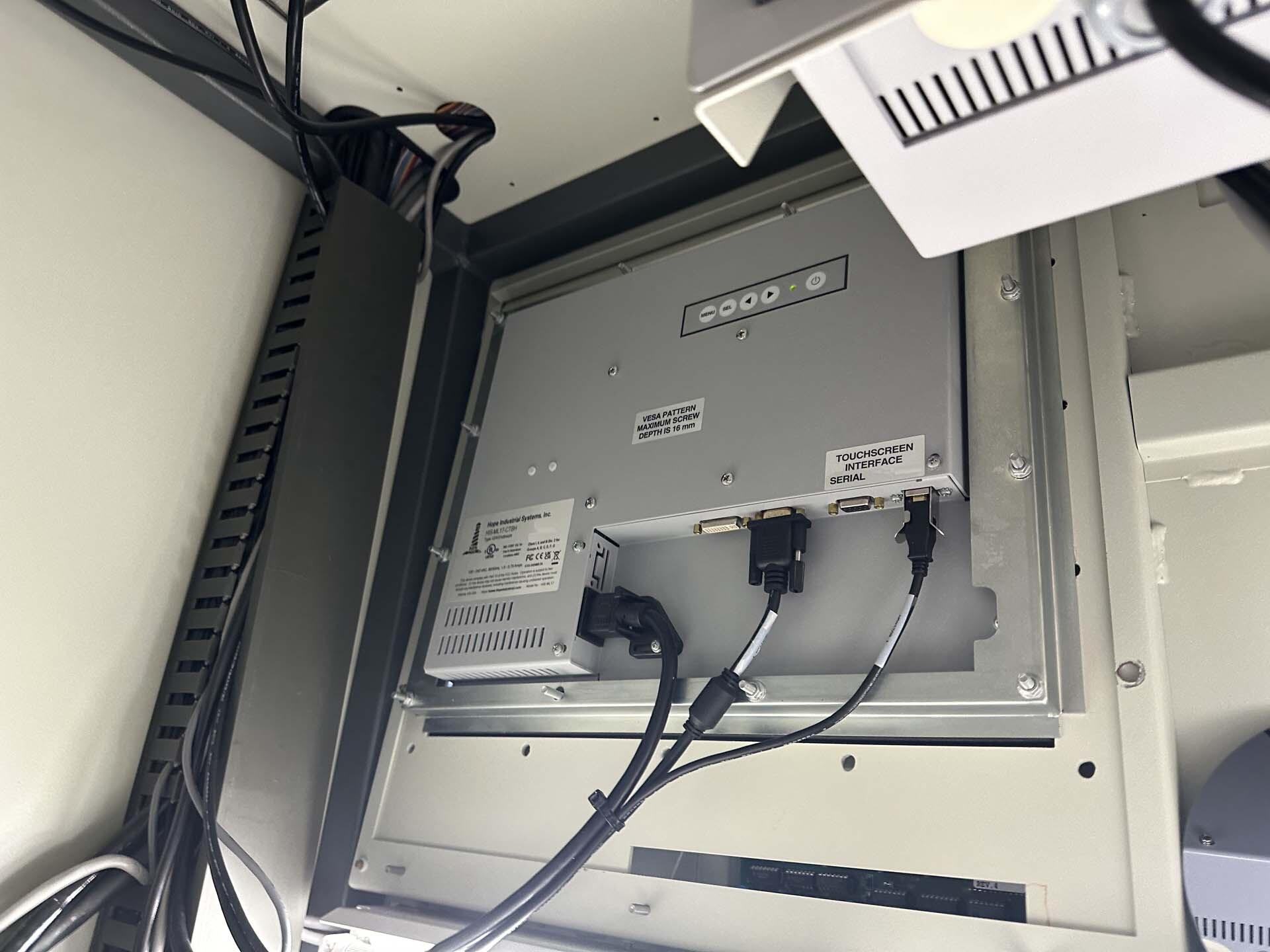 Photo Utilisé ASM Epsilon E2000 À vendre