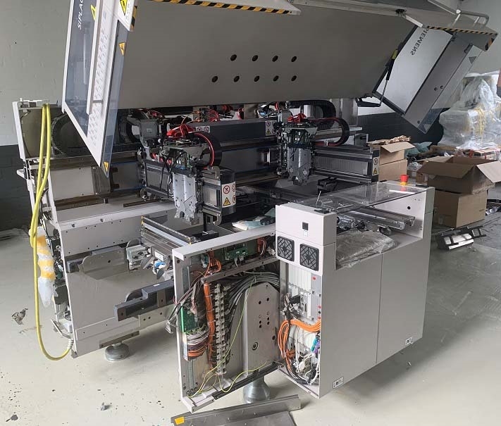 Photo Used SIEMENS Siplace D4 For Sale