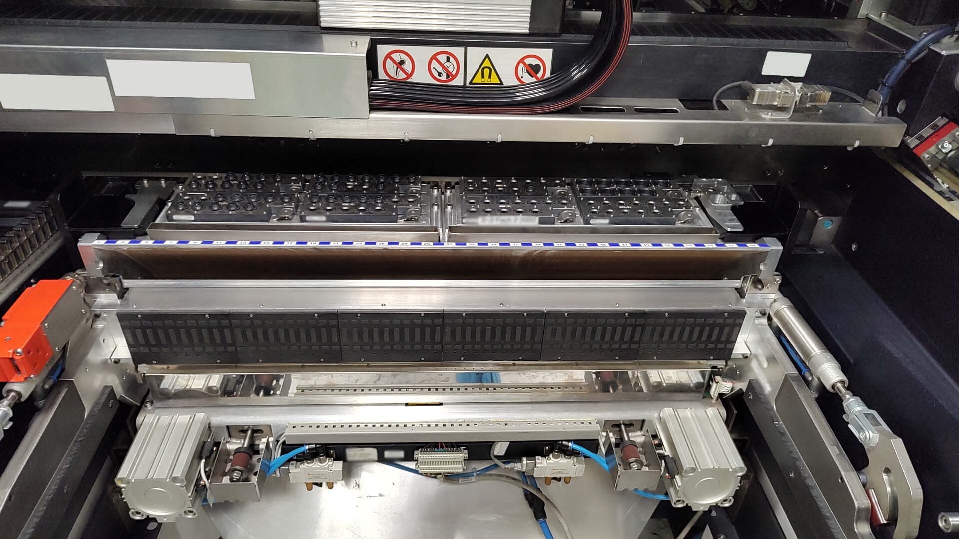 ASM Siplace SX2 用于销售价格 #293765257, 2017 > 从 CAE 购买