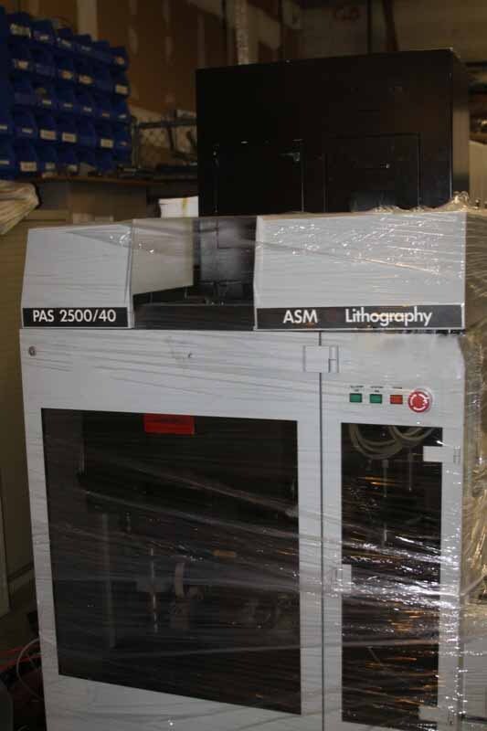 Photo Used ASML 2500/40 For Sale
