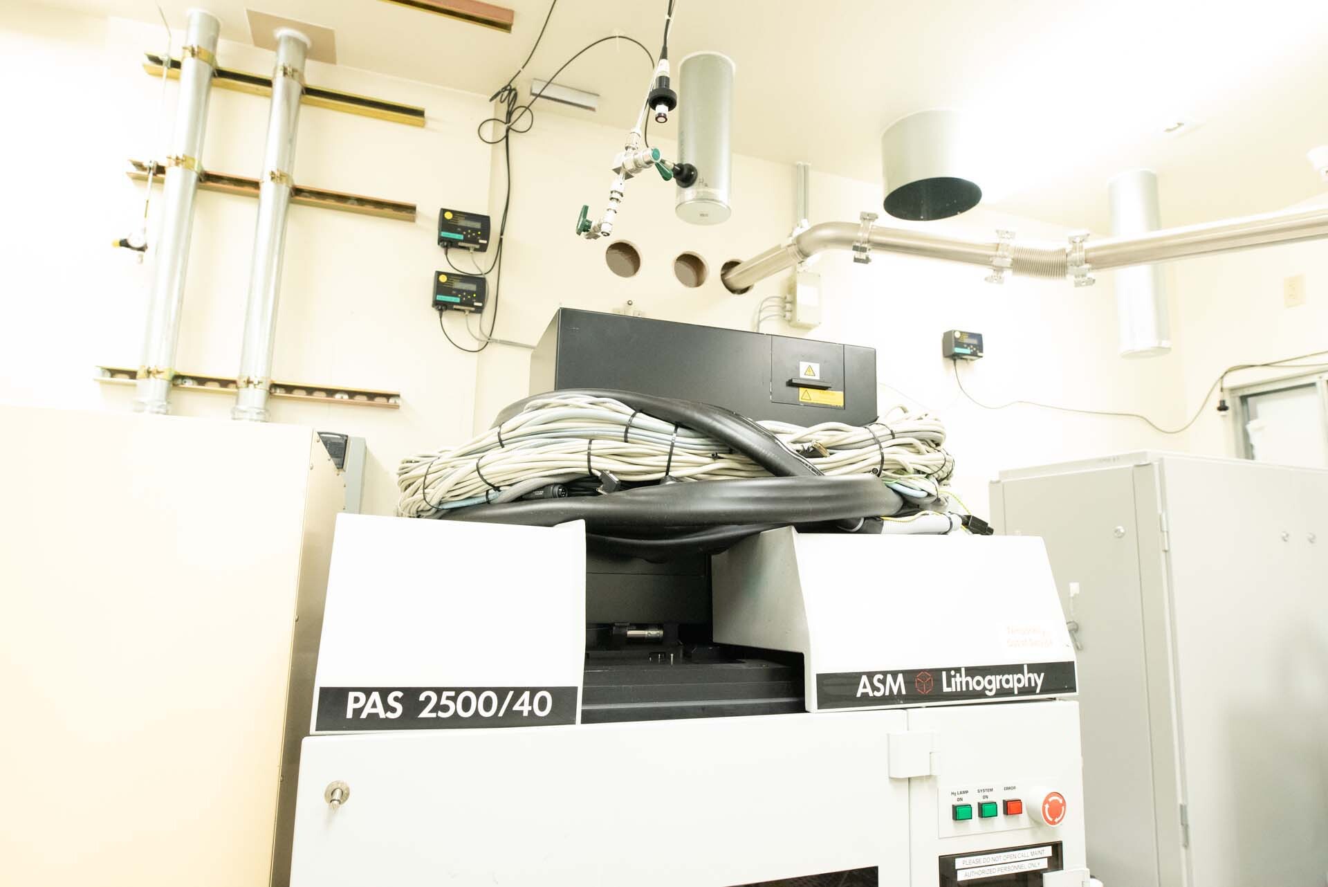 图为 已使用的 ASML 2500/40 待售