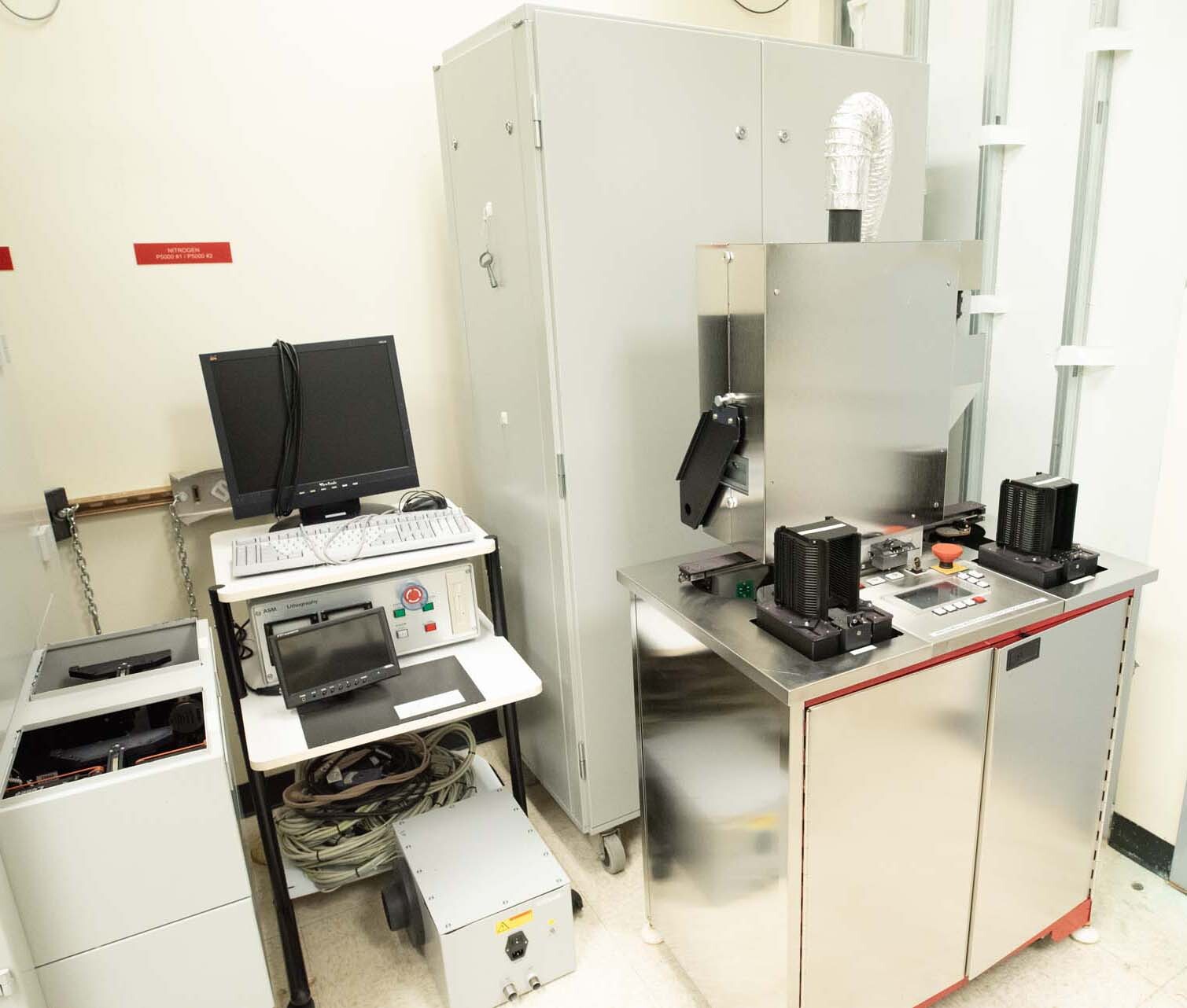 图为 已使用的 ASML 2500/40 待售