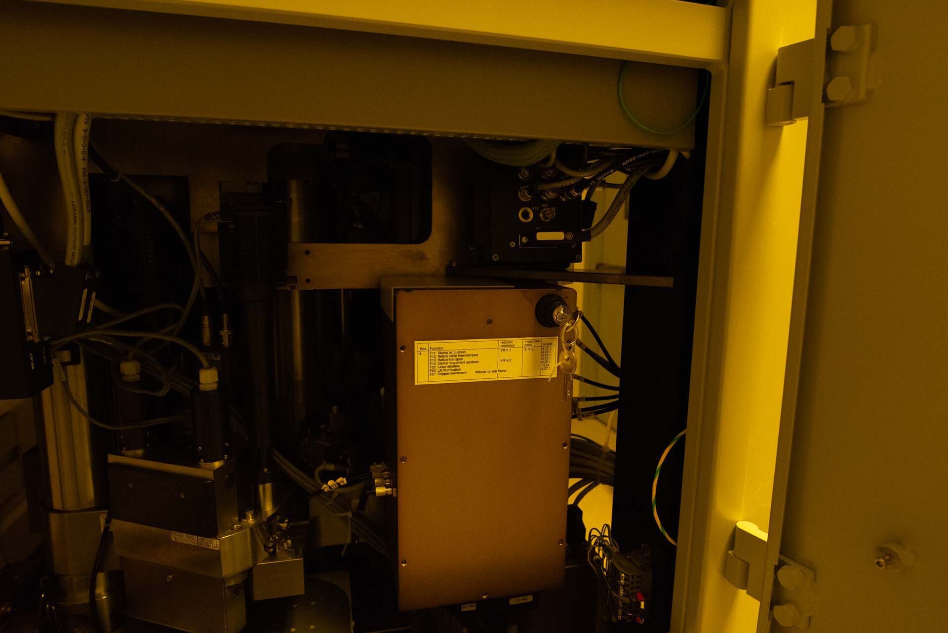 사진 사용됨 ASML 2500/40 판매용