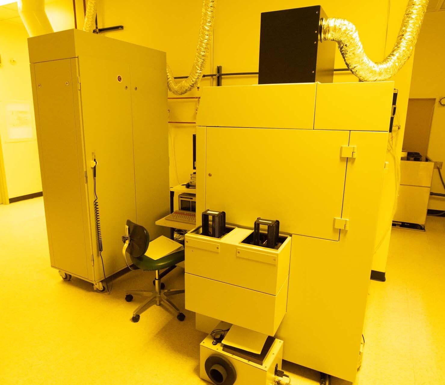 사진 사용됨 ASML 2500/40 판매용
