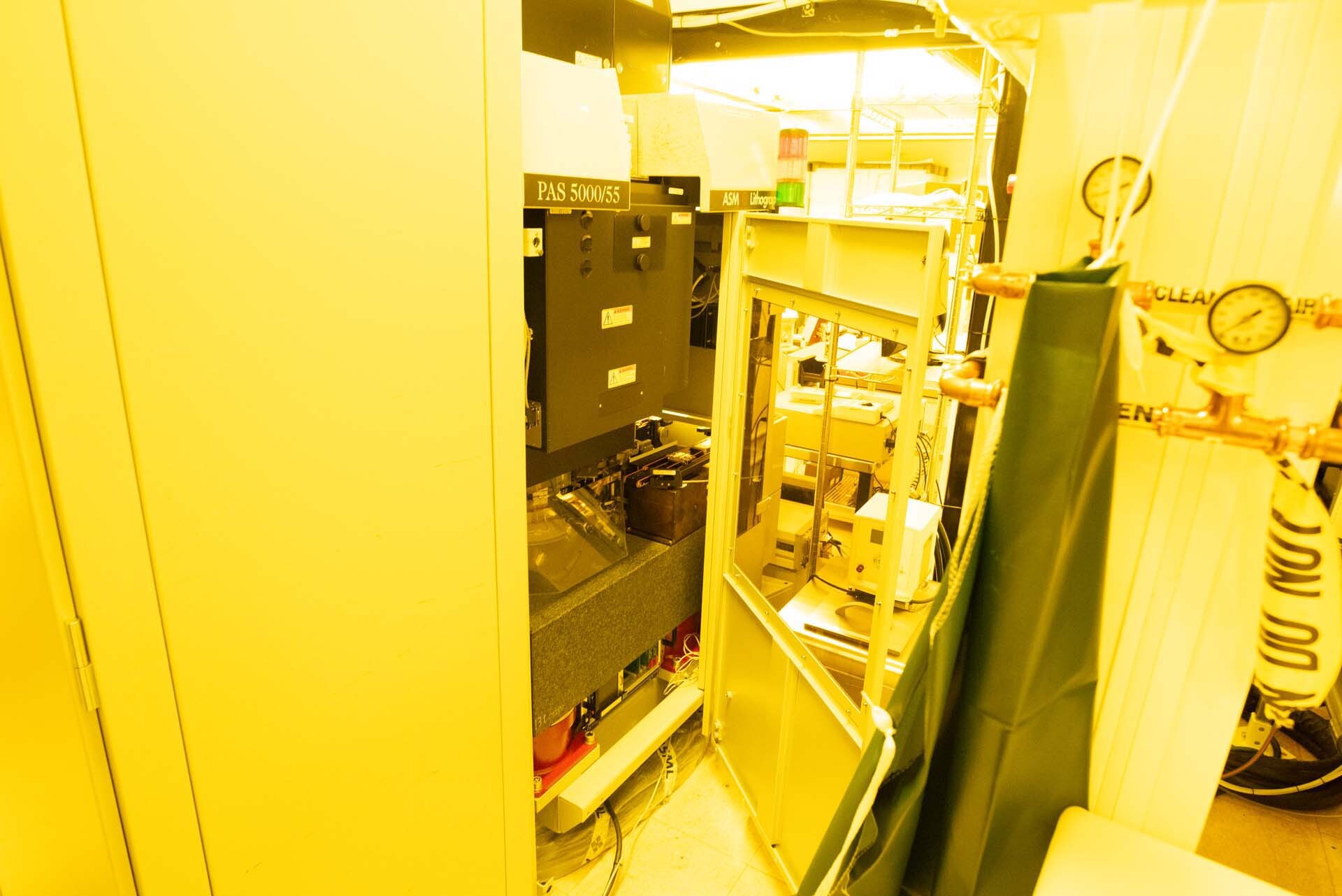 Photo Used ASML 5000/55 For Sale