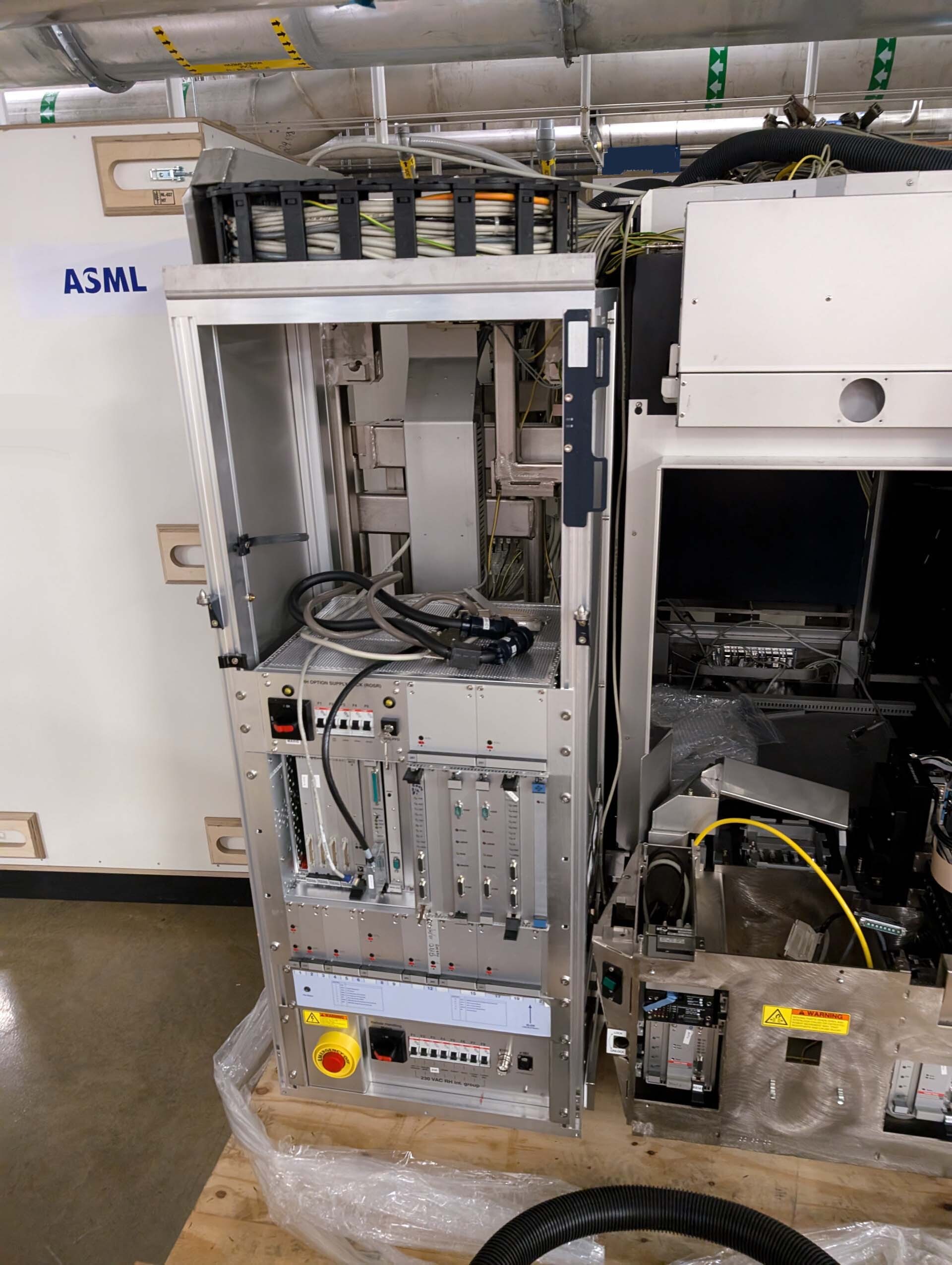 Foto Verwendet ASML Chamber for AT 1200B Zum Verkauf