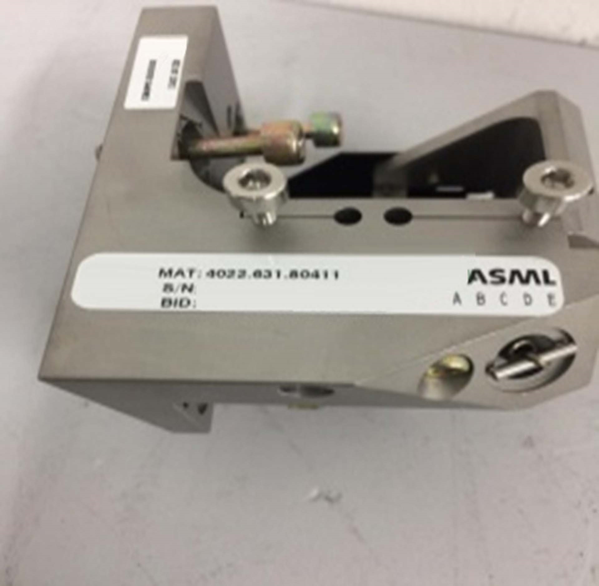 圖為 已使用的 ASML Lot of spare parts 待售