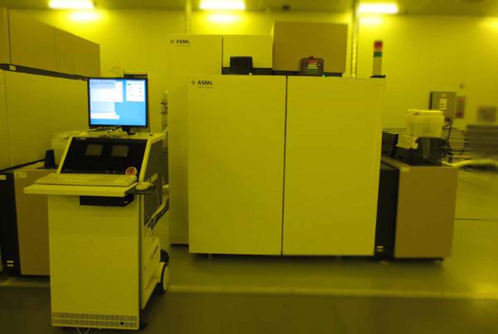 Photo Used ASML PAS 5500 / 250C For Sale