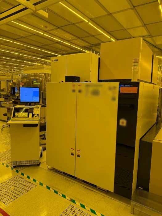 Foto Verwendet ASML PAS 5500 / 700B Zum Verkauf