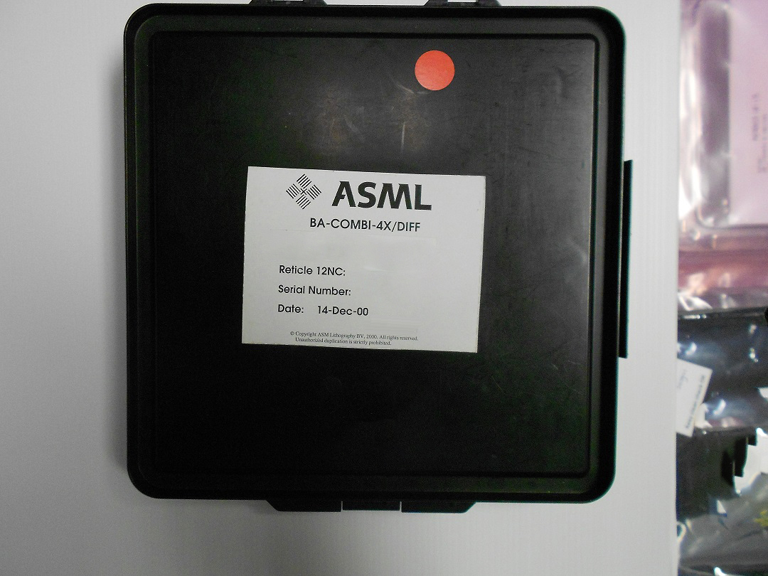 Photo Used ASML PAS 5500 / 850 For Sale