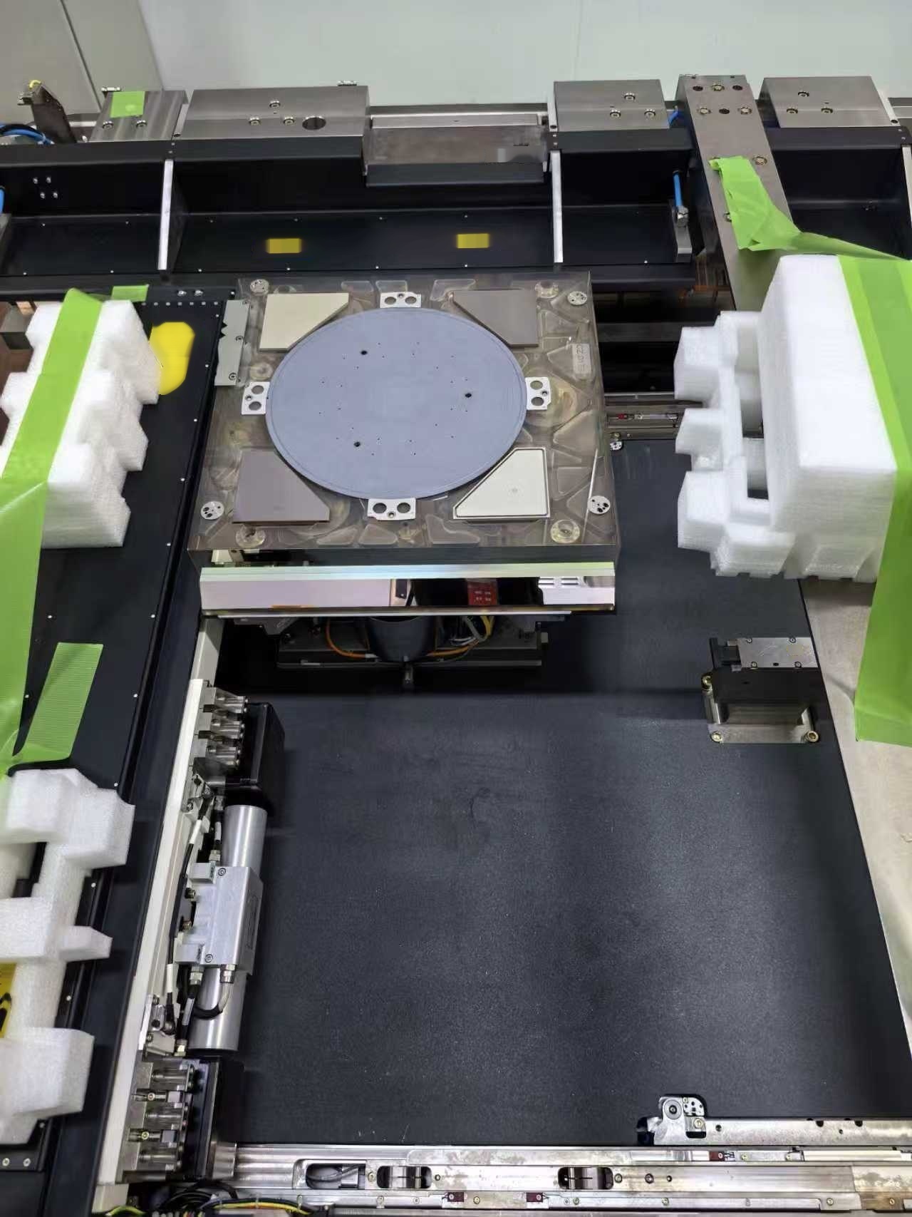 Photo Used ASML Twinscan AT 1100B For Sale