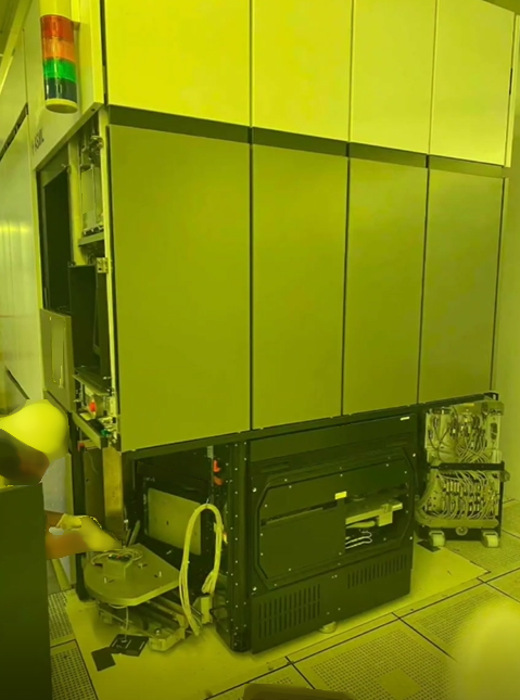 Foto Verwendet ASML Twinscan AT 1100B Zum Verkauf
