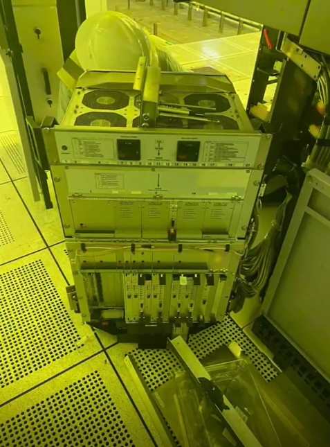 Foto Verwendet ASML Twinscan AT 1100B Zum Verkauf