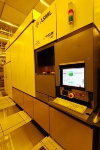 ASML XT 1700FI Photo used ASML XT 1700FI for sale