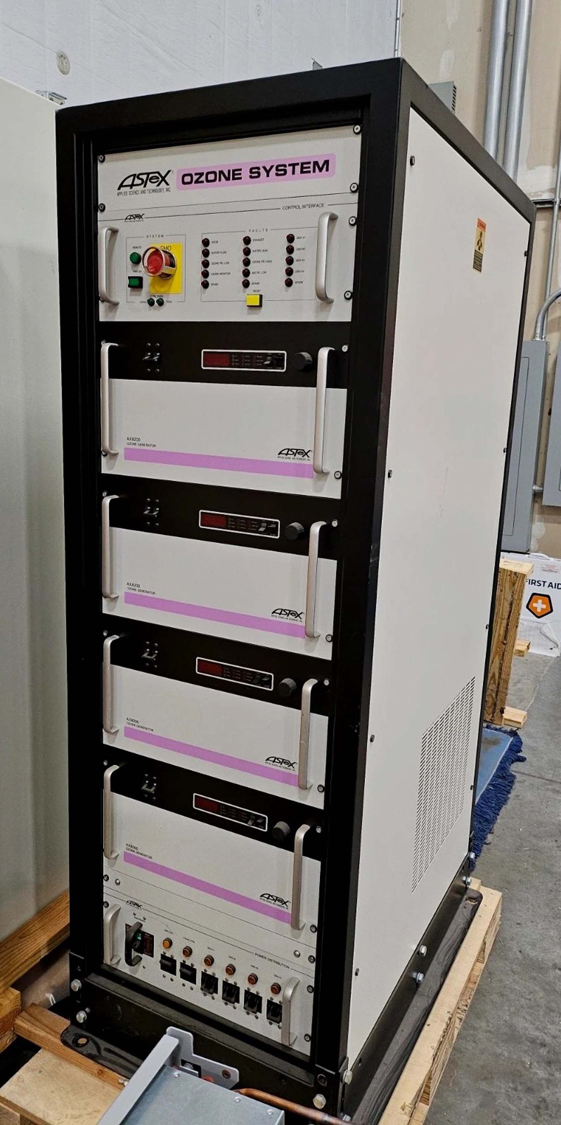图为 已使用的 ASTEX AX 8500 待售