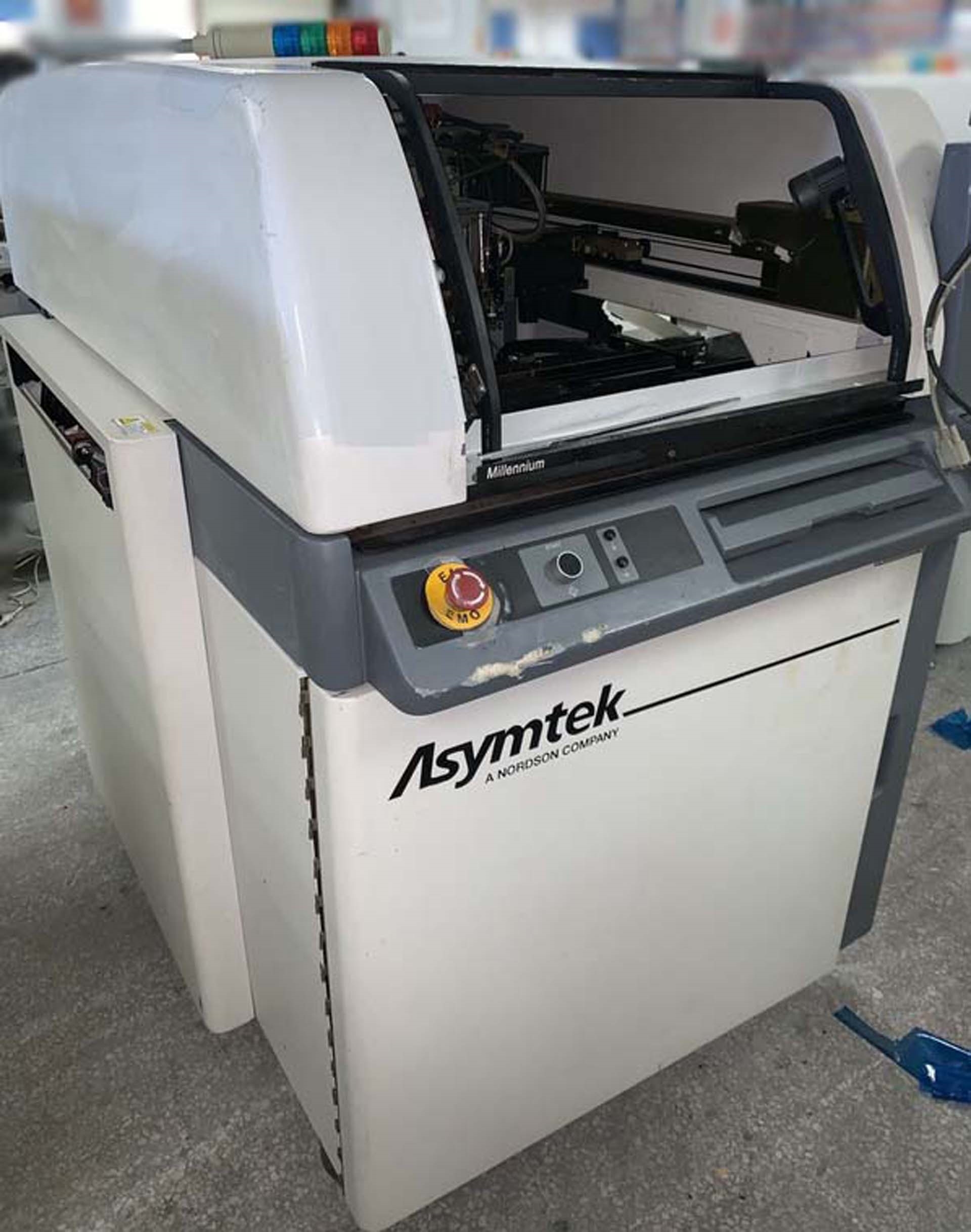 圖為 已使用的 ASYMTEK M-2000 待售