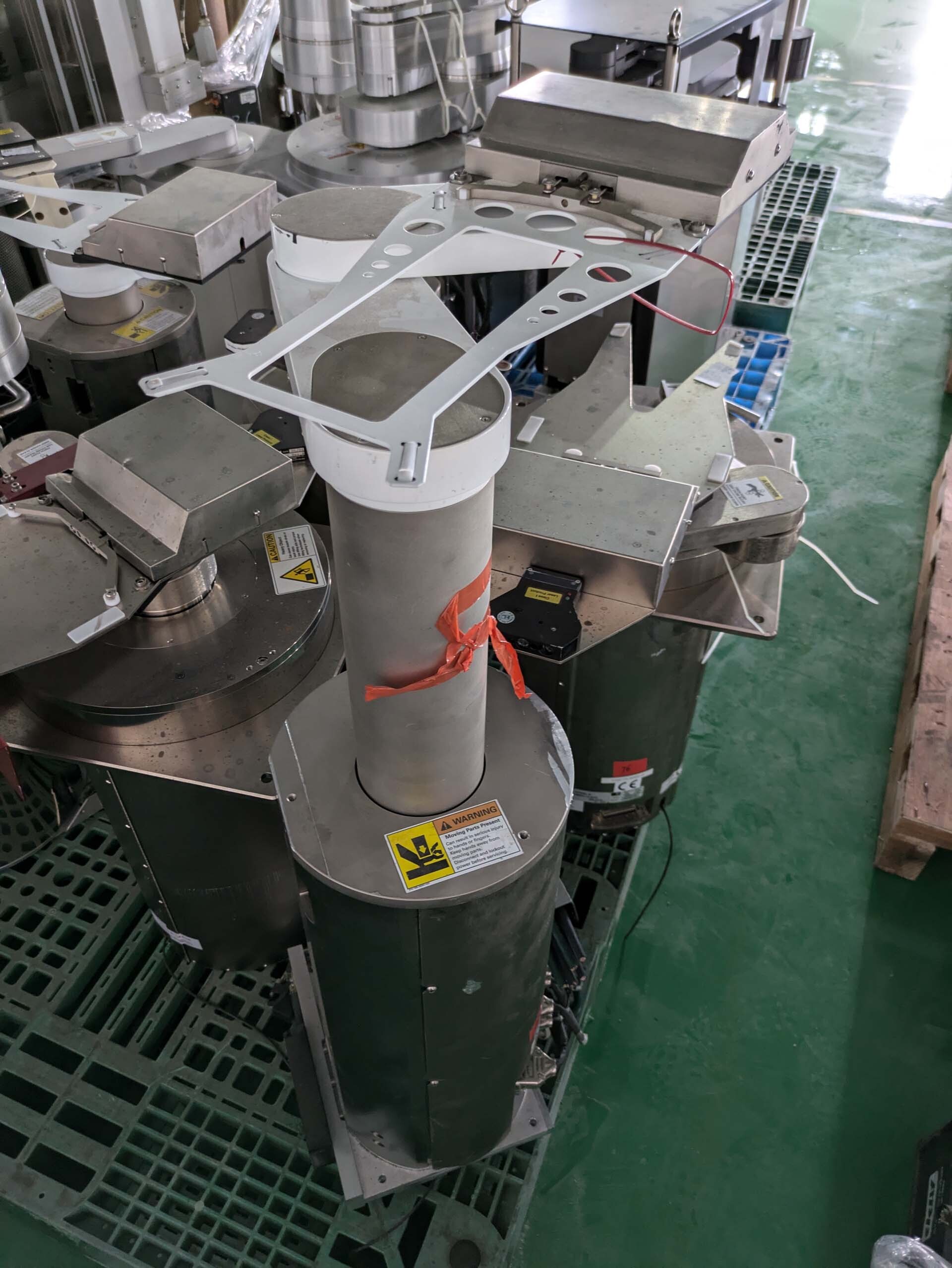 圖為 已使用的 ASYST Robots 待售