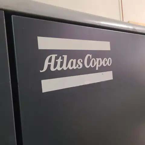 사진 사용됨 ATLAS COPCO ZT37VSD 판매용