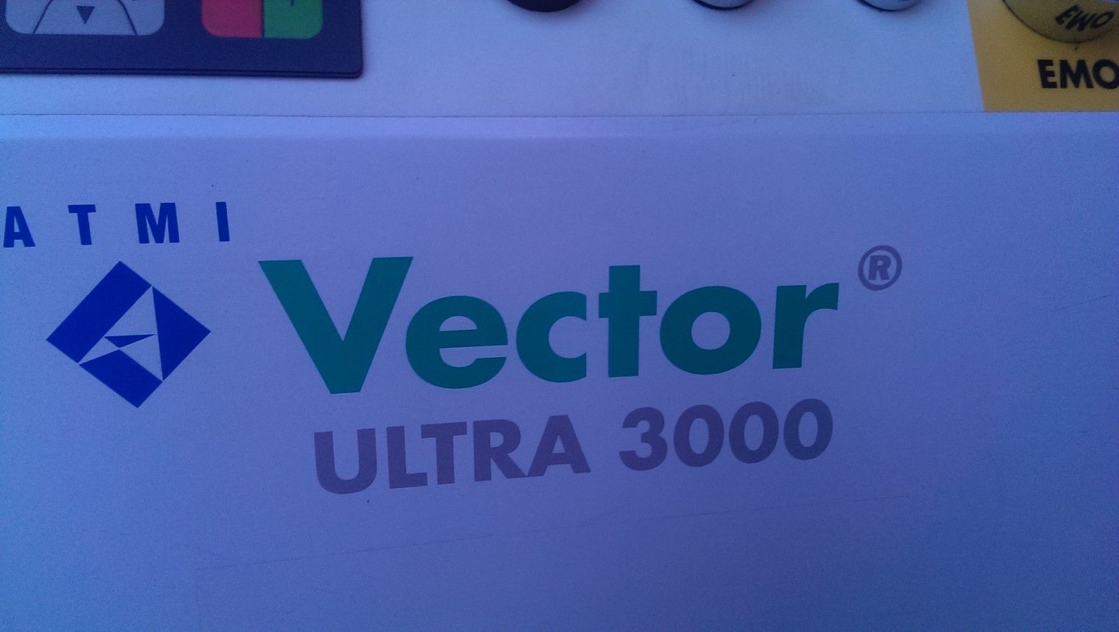 Foto Verwendet ATMI / ECOSYS Vector Ultra 3000 Zum Verkauf