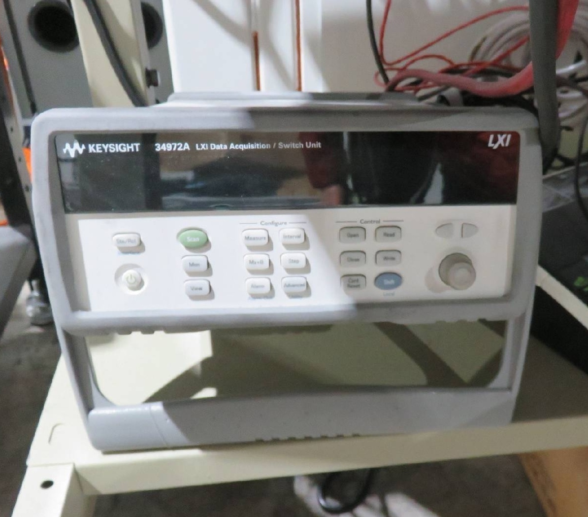 사진 사용됨 AUCTION INVENTORY LISTING Ends (7/1/2026) 판매용