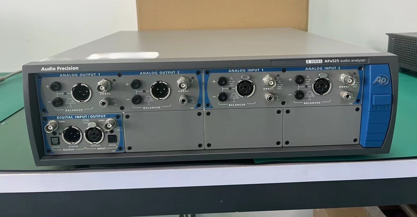 사진 사용됨 AUDIO PRECISION APx525 판매용