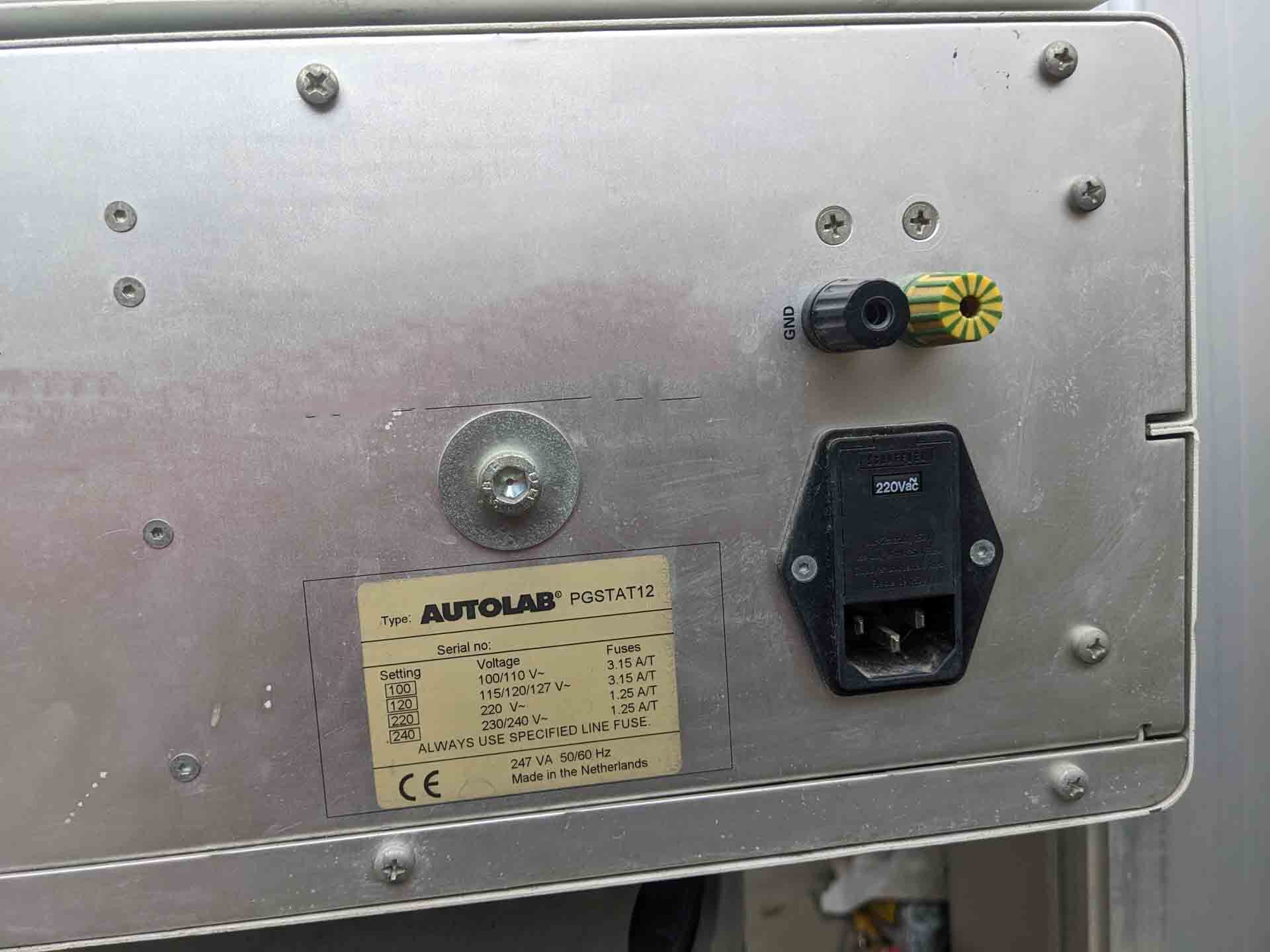 Photo Used AUTOLAB PGSTAT12 For Sale