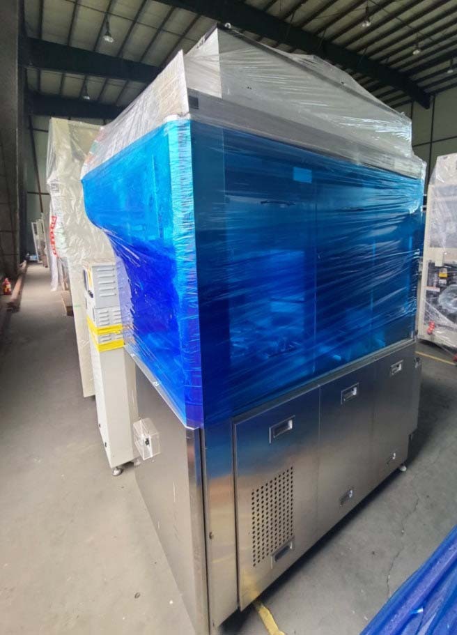 Photo Used AXCELIS / FUSION 200 ACU For Sale