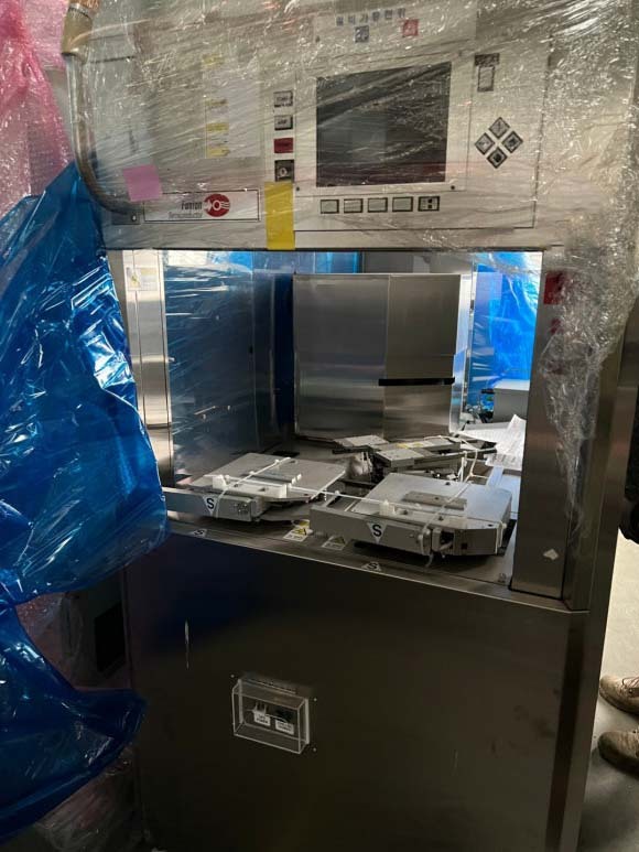Photo Used AXCELIS / FUSION 200 ACU For Sale