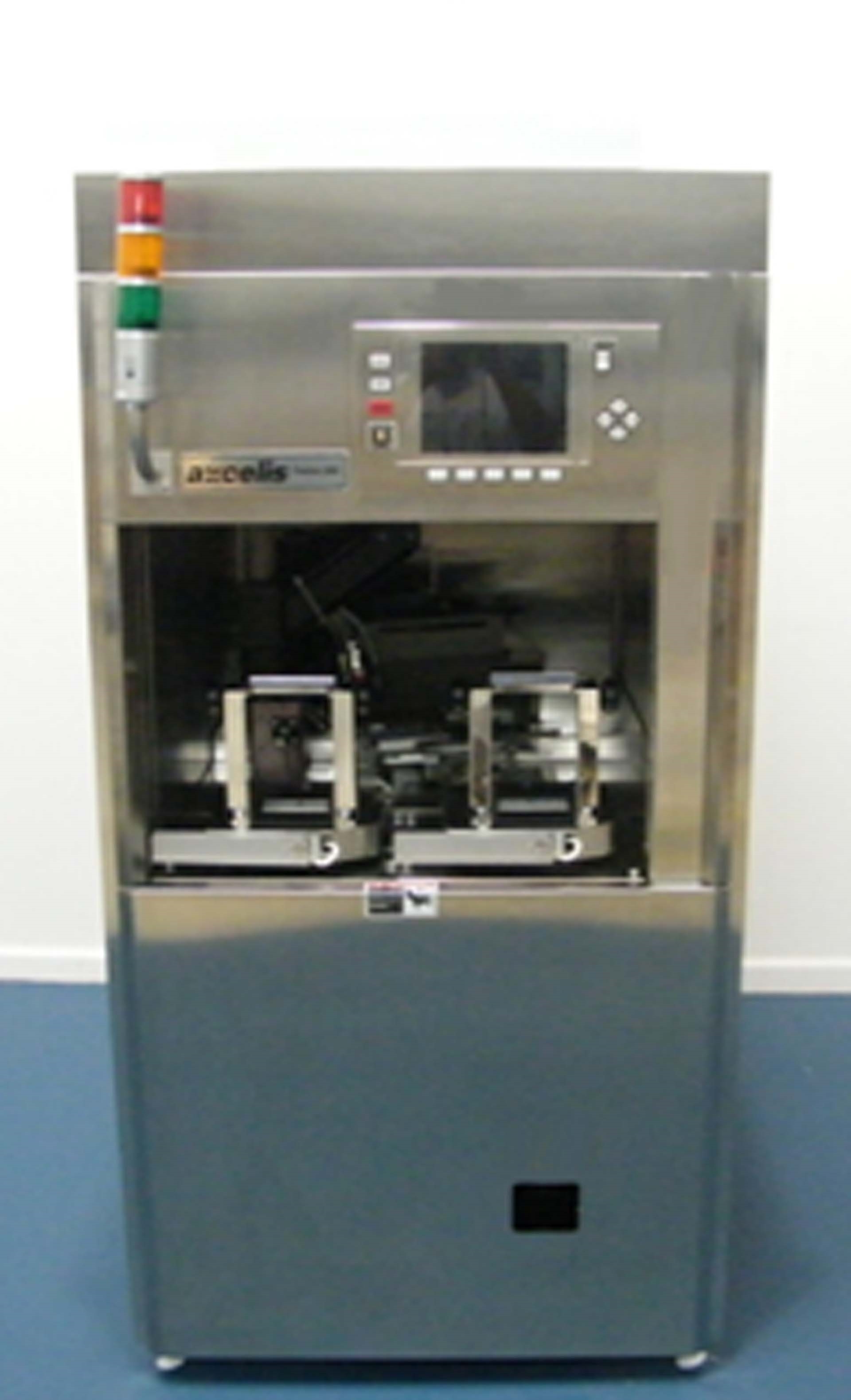 Photo Used AXCELIS / FUSION 200 PCU For Sale