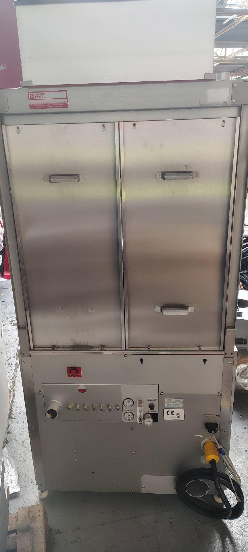 Photo Utilisé AXCELIS / FUSION M200PCU À vendre
