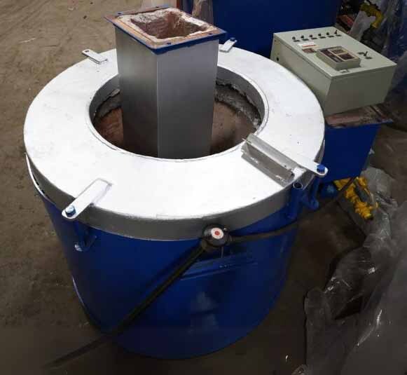Photo Used BAKER 900-S For Sale
