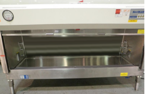 Photo Used BAKER SterilGARD II SG-600 For Sale