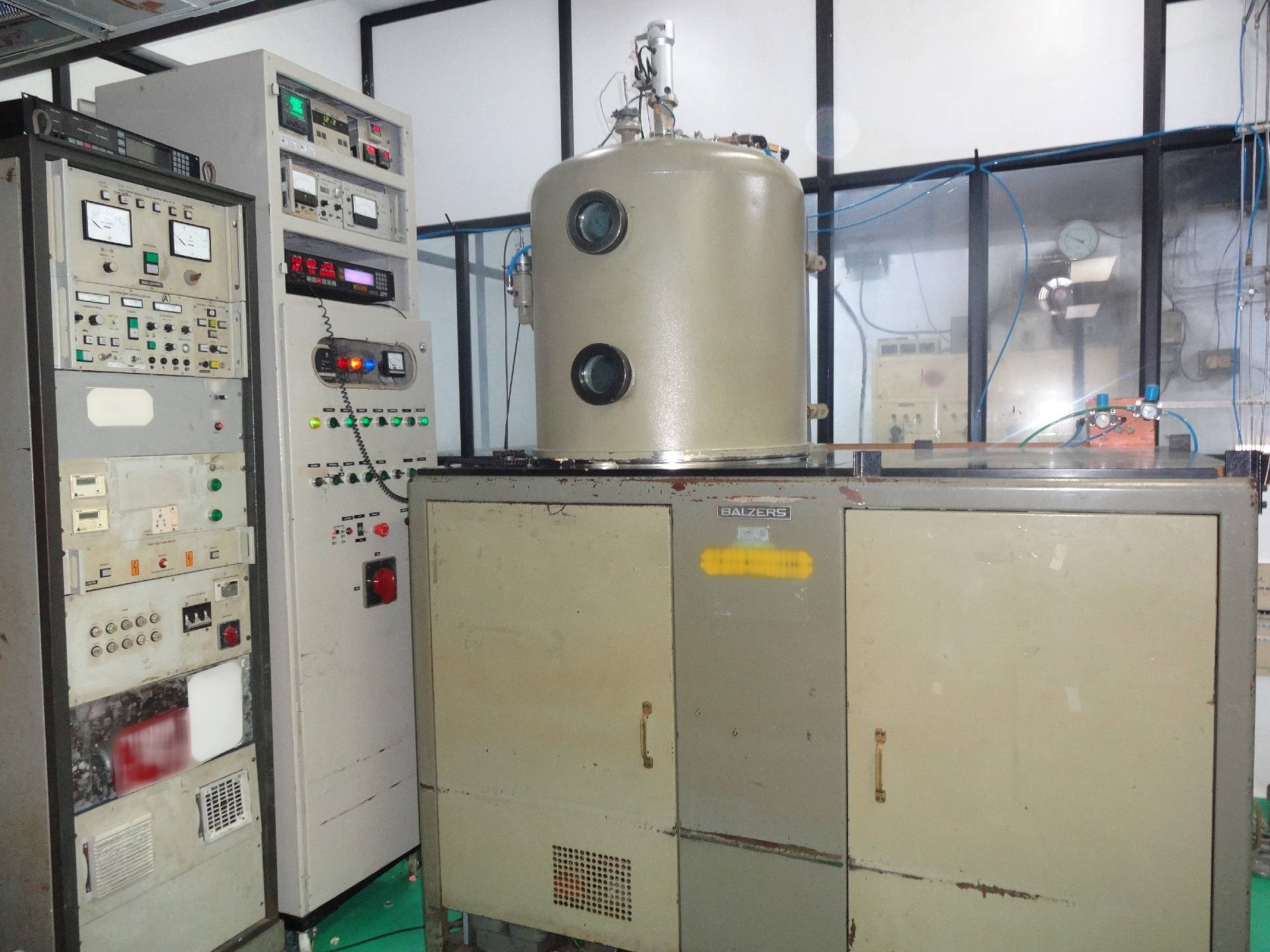 图为 已使用的 BALZERS BA 710 待售